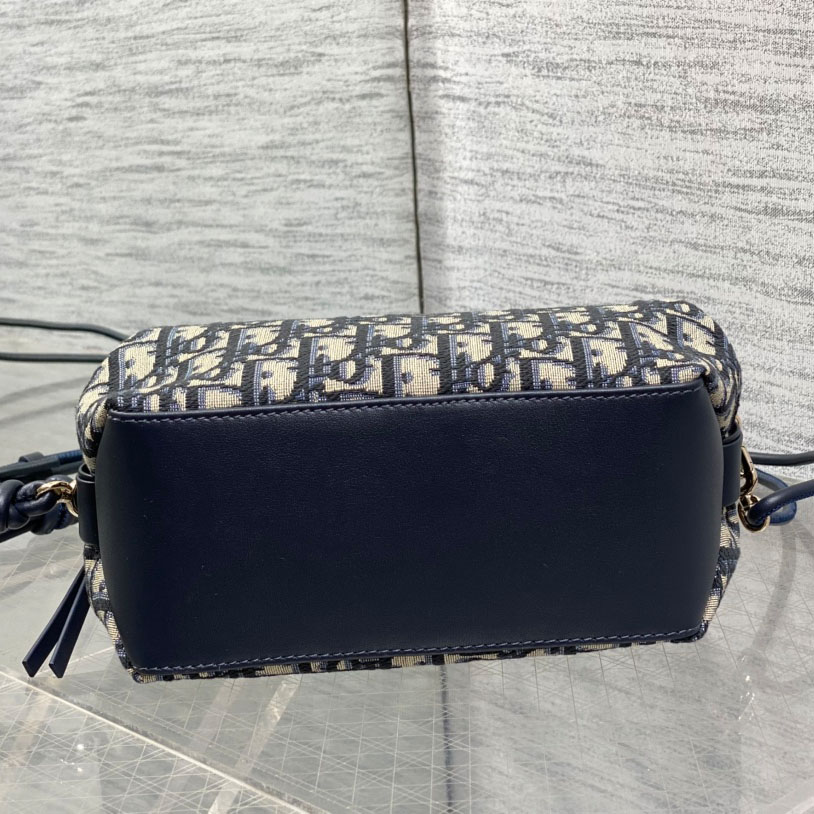 Dior Bow Pouch - FashionPlug