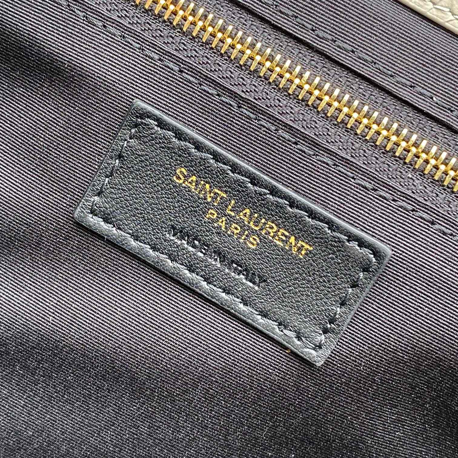 Saint Laurent Nini Small Shopping In Vintage Leather  - FashionPlug