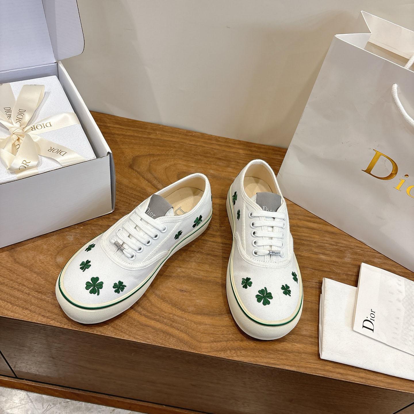 Dior Saltwind Sneaker - FashionPlug