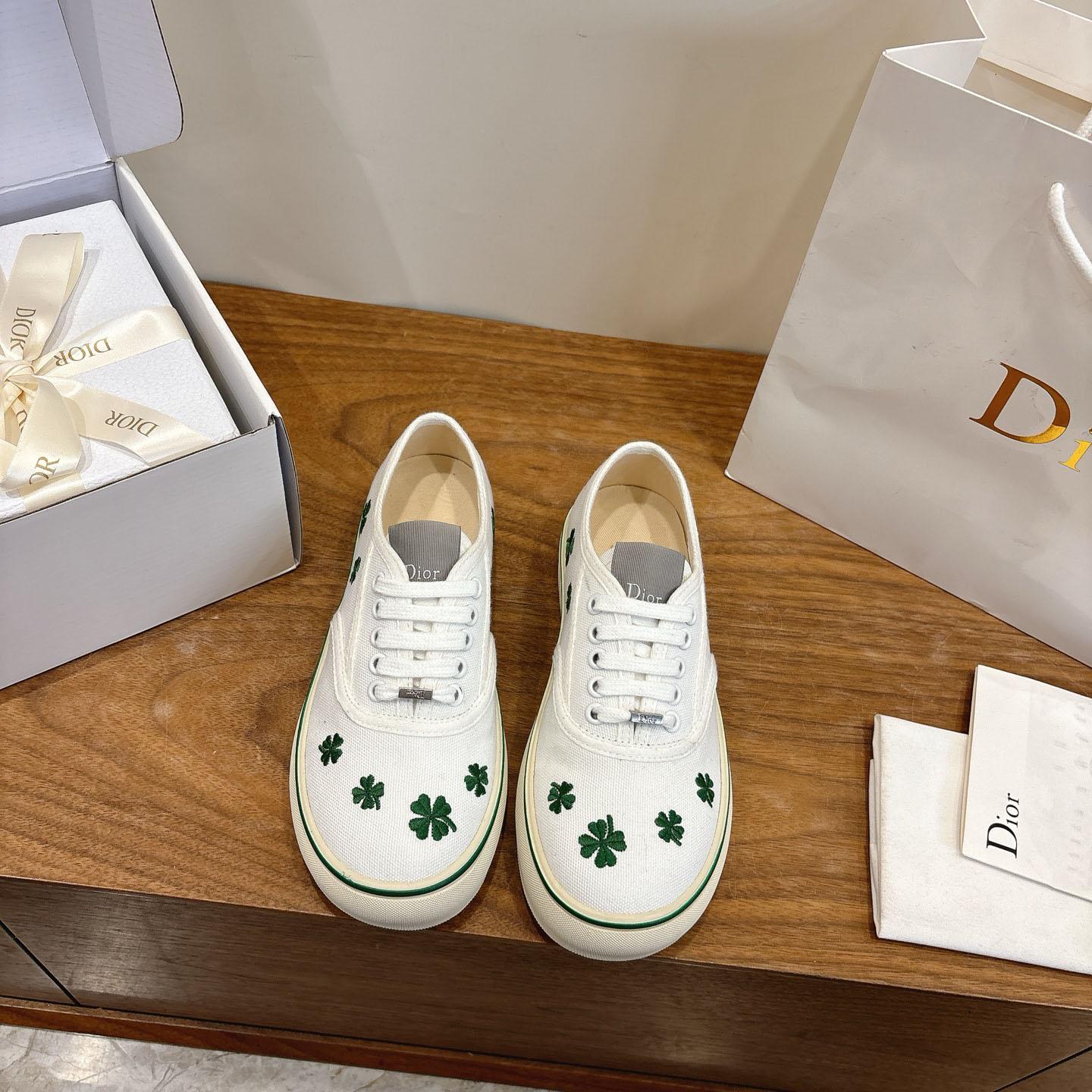 Dior Saltwind Sneaker - FashionPlug