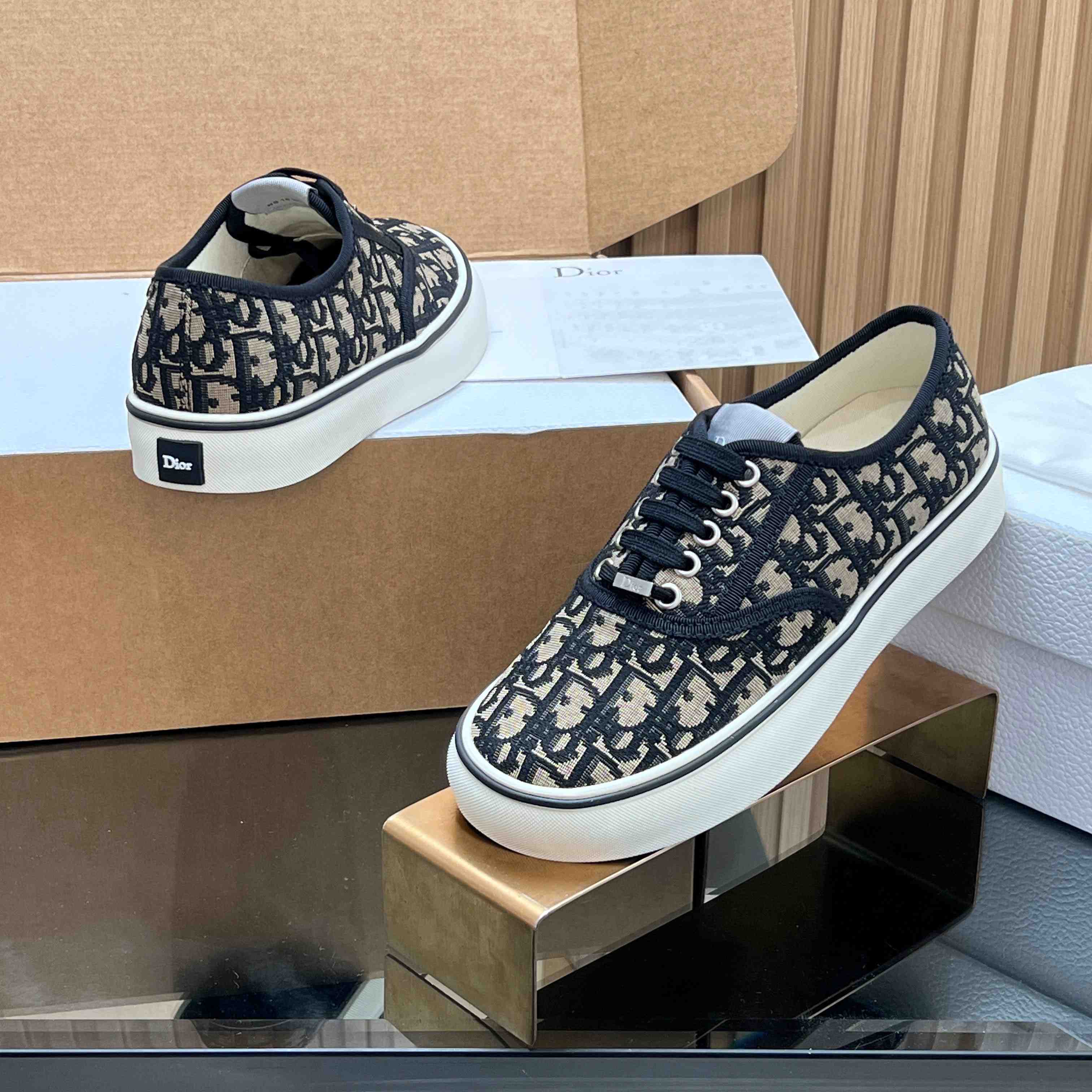 Dior Saltwind Sneaker - FashionPlug