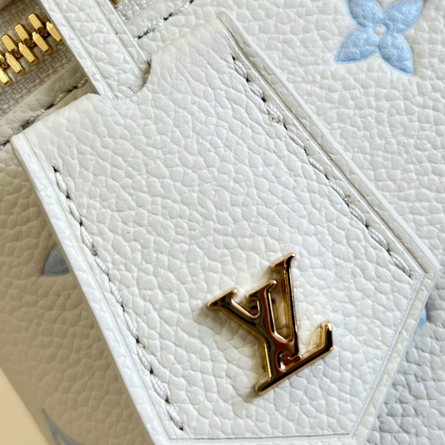 Louis Vuitton Vanity Chain Pouch M27744 - FashionPlug