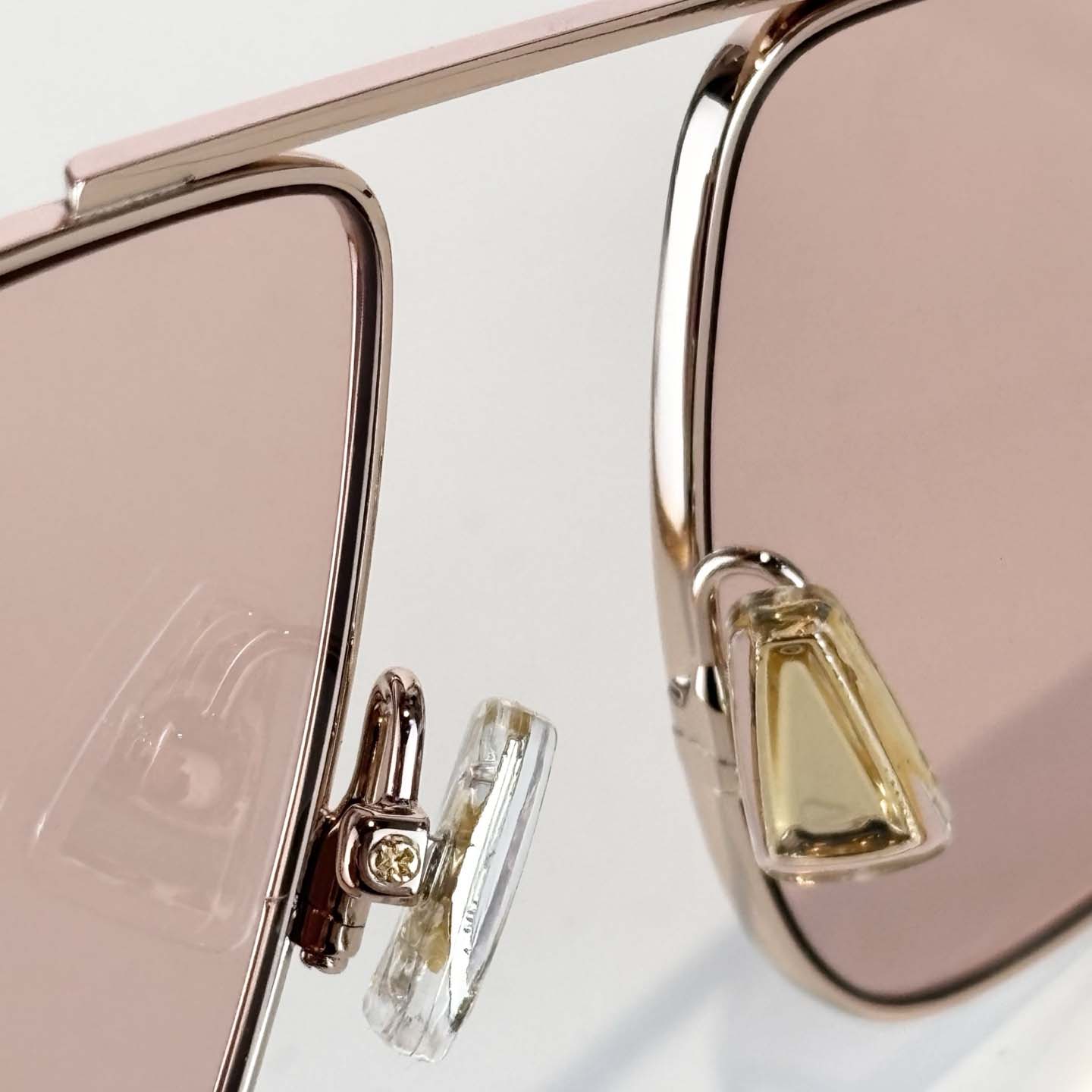 Bottega Veneta Classic Aviator Sunglasses   BV1466S - FashionPlug