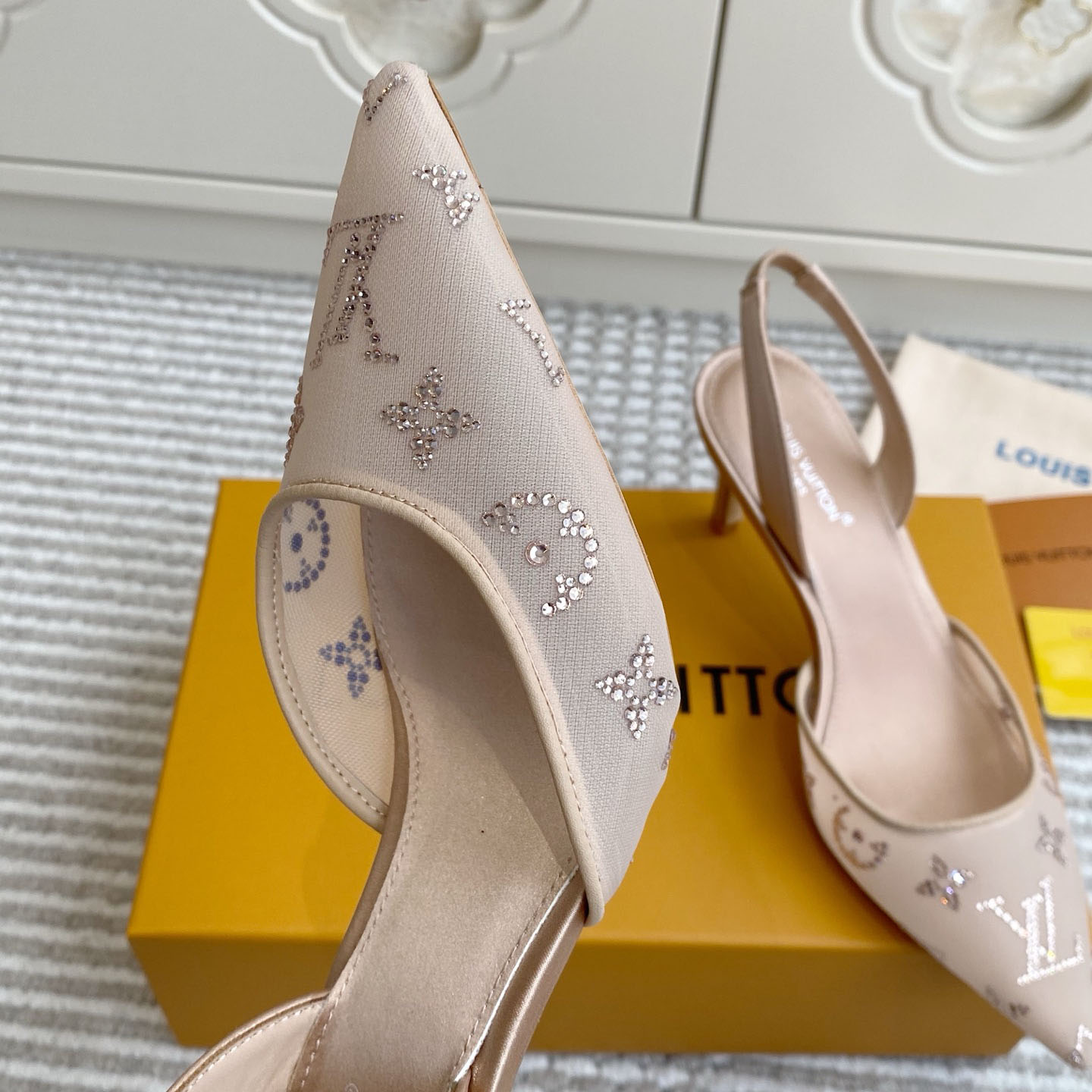 Louis Vuitton Gala Slingback Pump 1AJPUM - FashionPlug