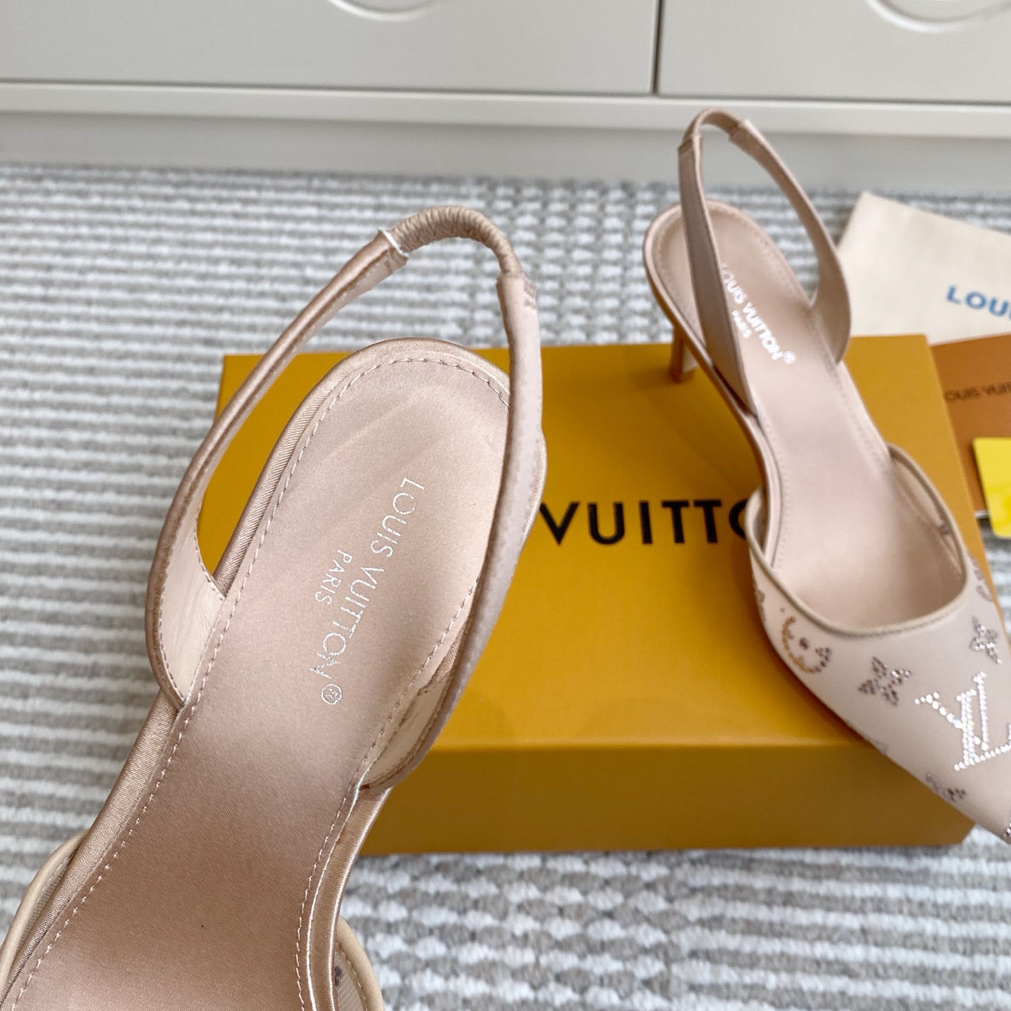 Louis Vuitton Gala Slingback Pump 1AJPUM - FashionPlug