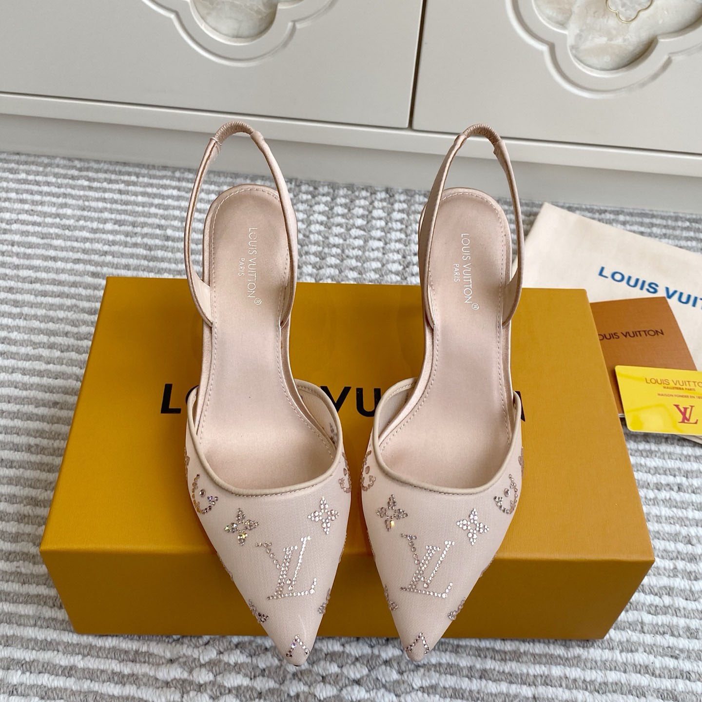 Louis Vuitton Gala Slingback Pump 1AJPUM - FashionPlug