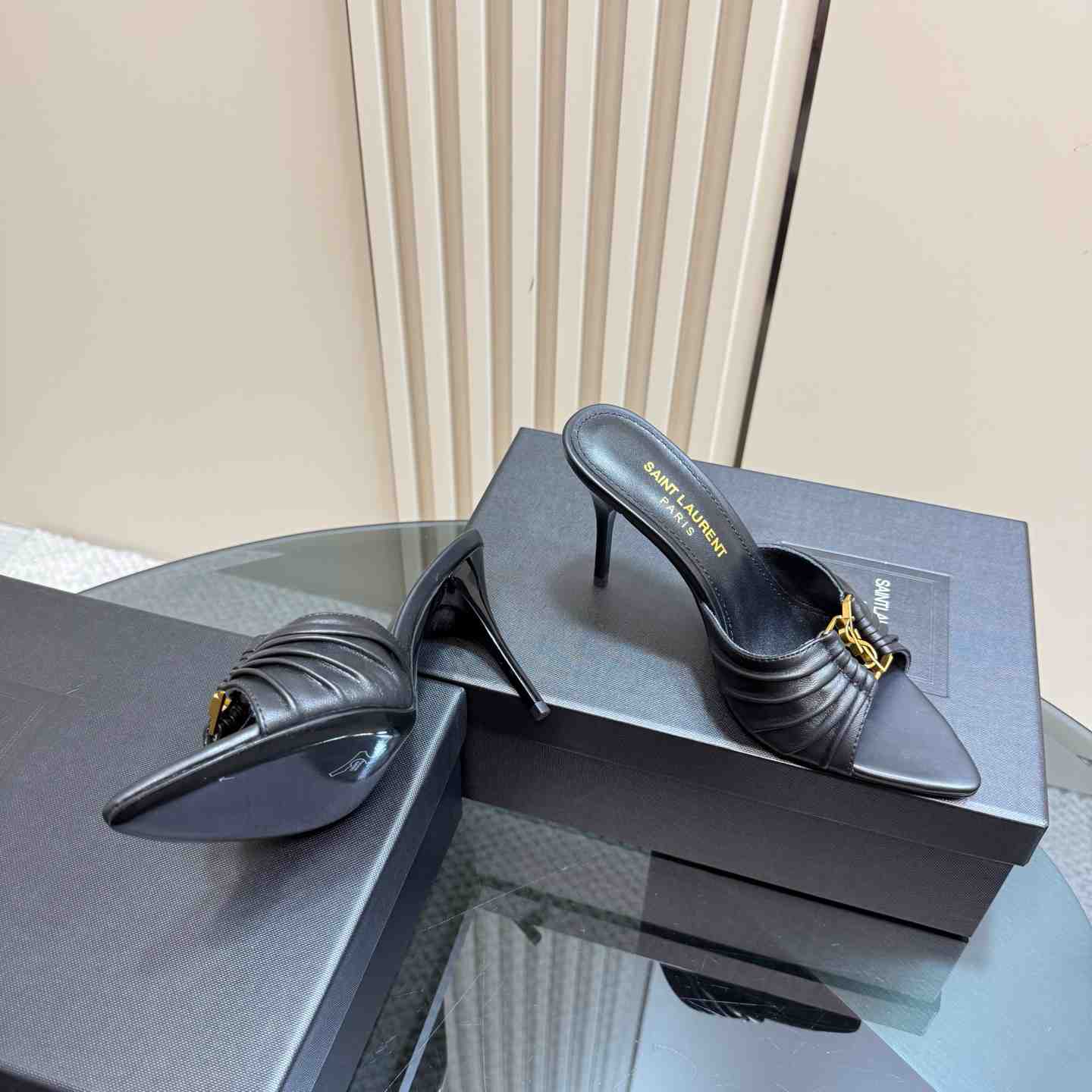 Saint Laurent BABYLONE Mules In Smooth Leather - FashionPlug