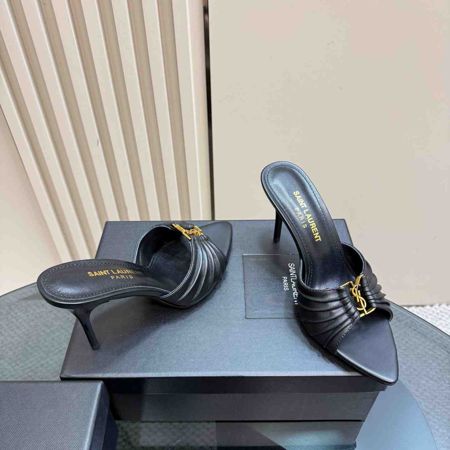 Saint Laurent BABYLONE Mules In Smooth Leather - FashionPlug