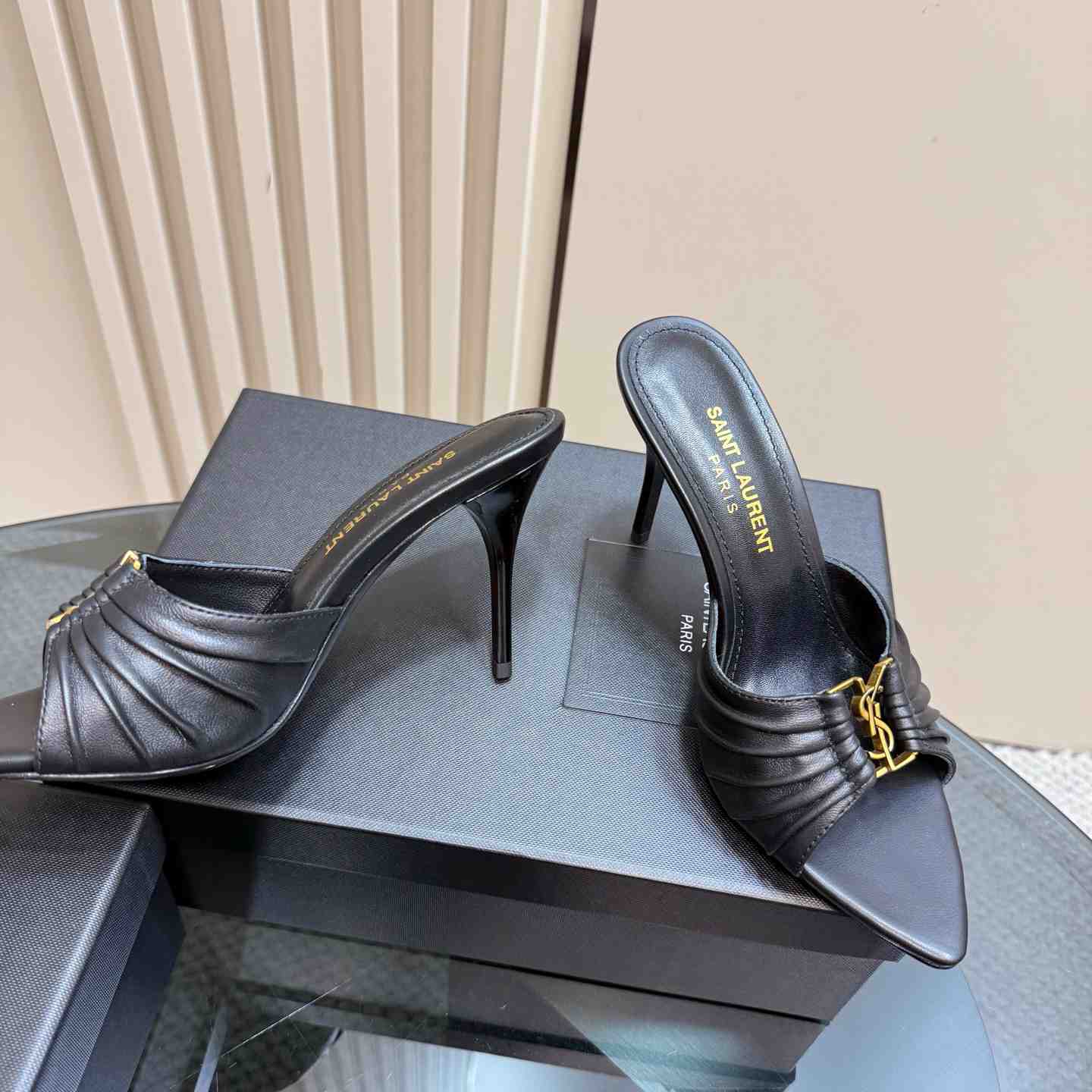 Saint Laurent BABYLONE Mules In Smooth Leather - FashionPlug