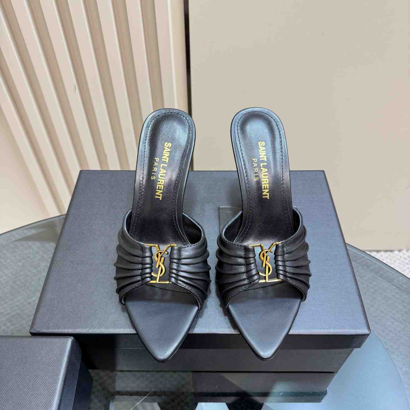 Saint Laurent BABYLONE Mules In Smooth Leather - FashionPlug