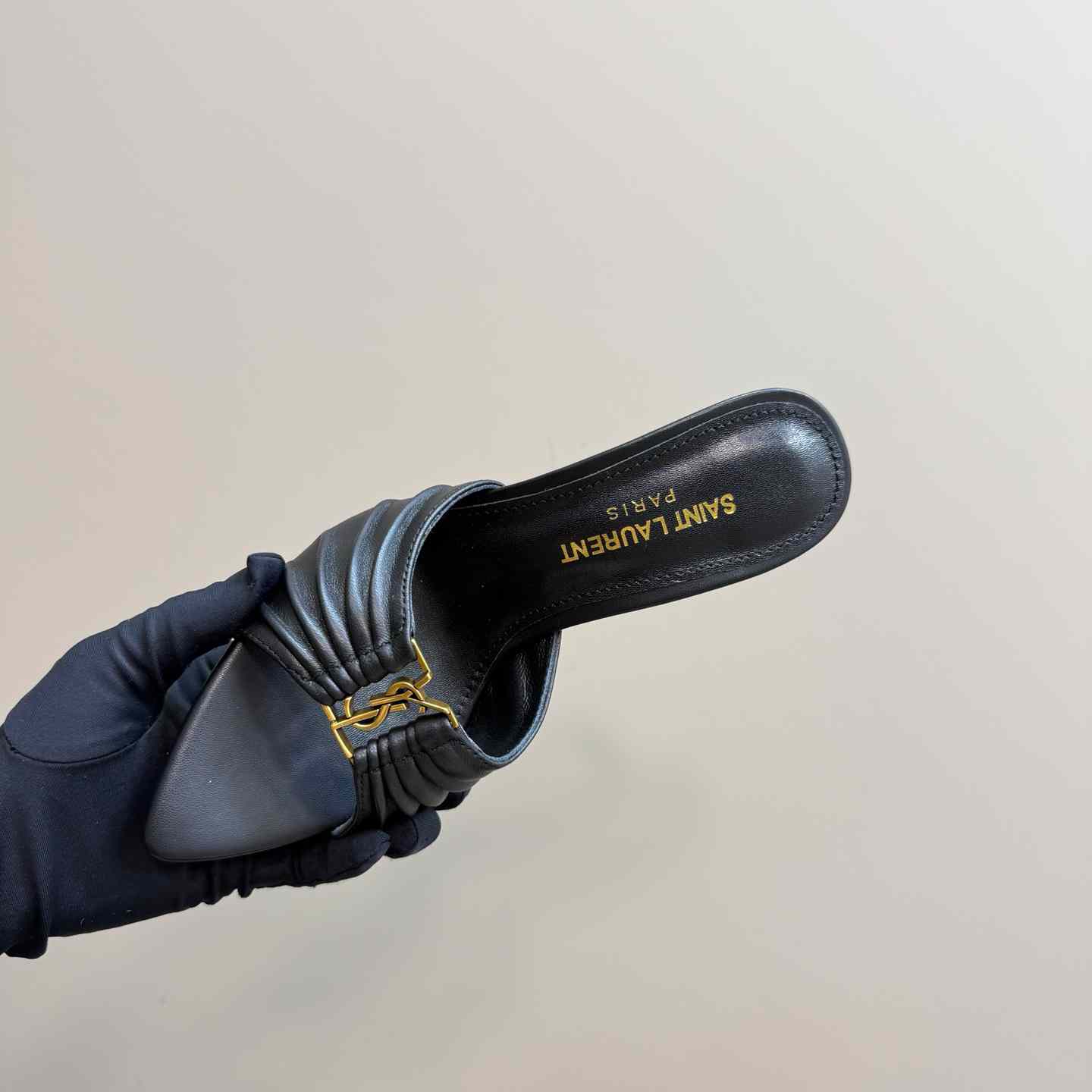 Saint Laurent BABYLONE Mules In Smooth Leather - FashionPlug