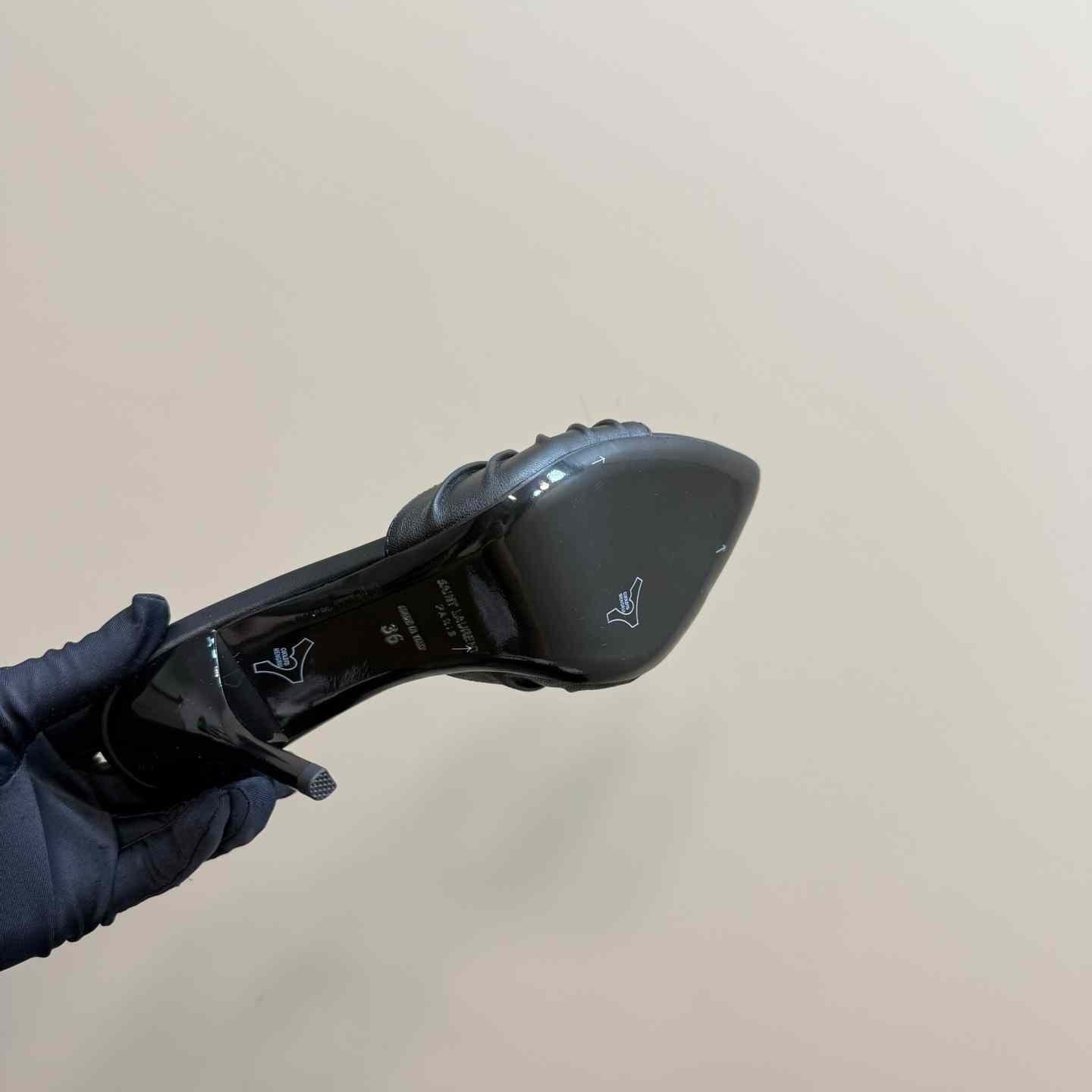 Saint Laurent BABYLONE Mules In Smooth Leather - FashionPlug