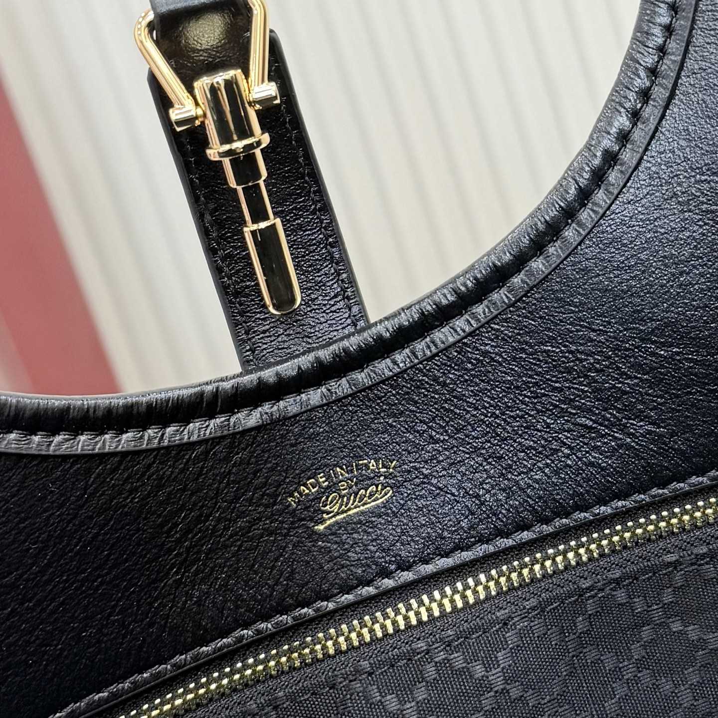 Gucci Mercato Medium Tote Bag 866645 - FashionPlug