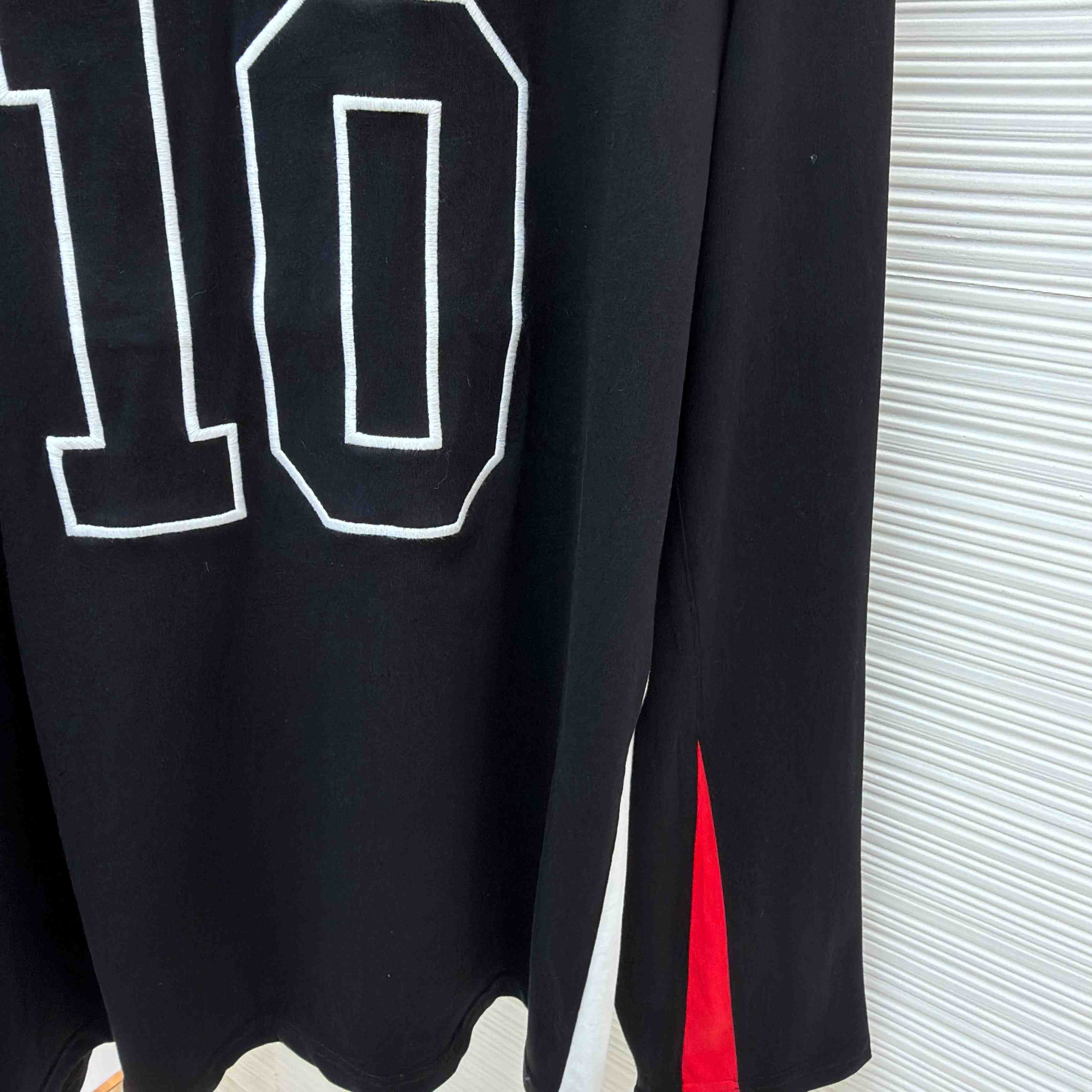 Balenciaga | Nba Collaboration Oversized Long Sleeve T-shirt In Black/Multicolor  - FashionPlug