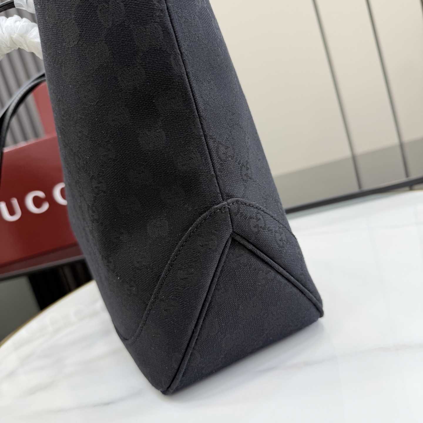 Gucci Jackie Medium Tote Bag - FashionPlug