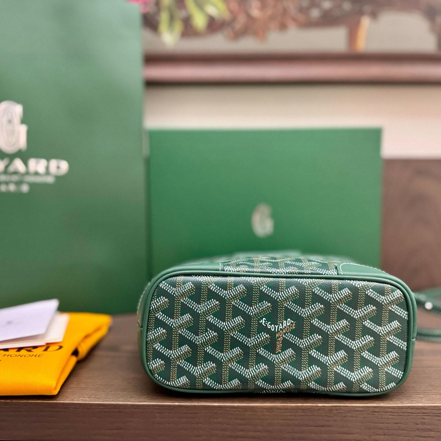 Goyard Beluga Mini Bag - FashionPlug
