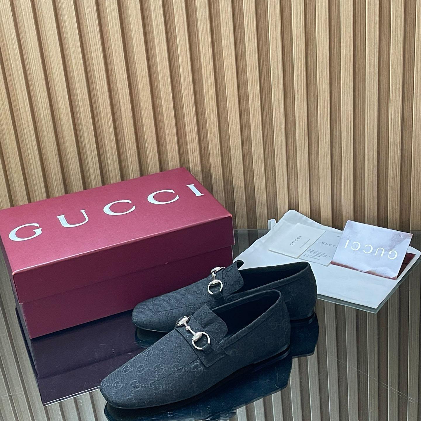Gucci  Ragazzo Loafer - FashionPlug