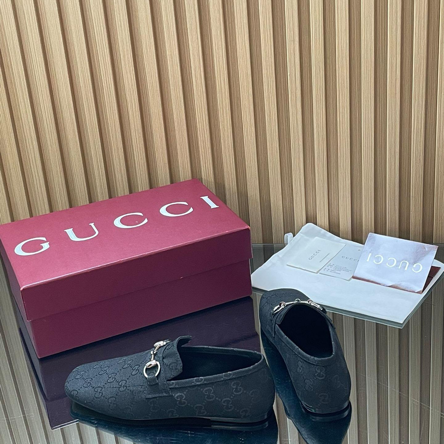 Gucci  Ragazzo Loafer - FashionPlug