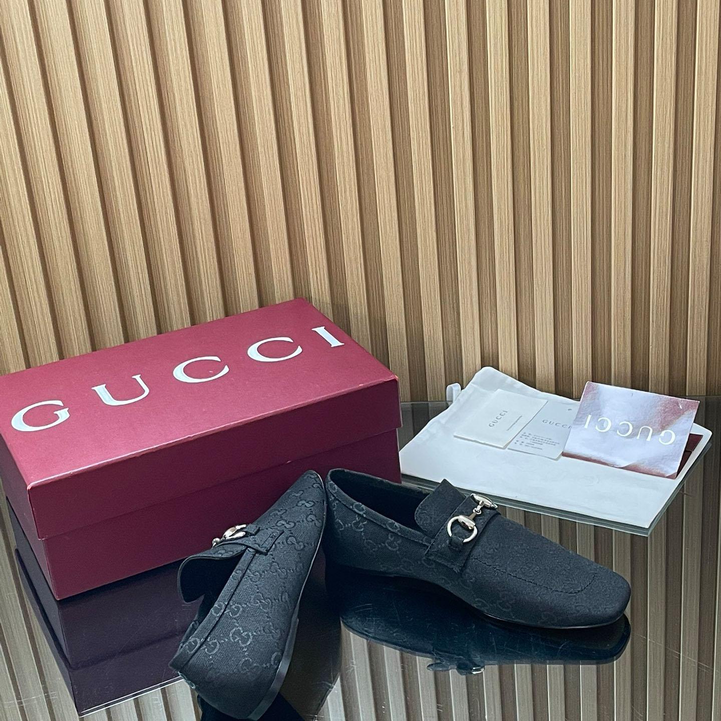 Gucci  Ragazzo Loafer - FashionPlug