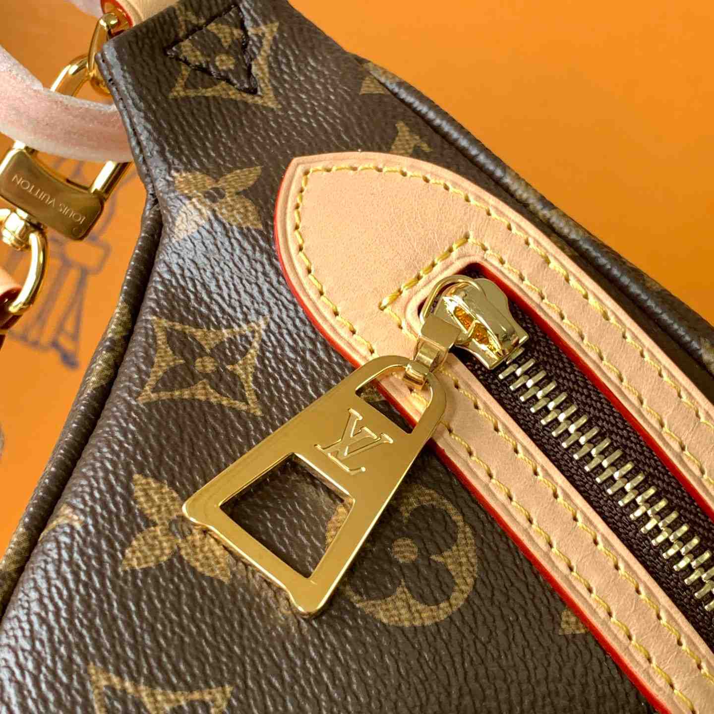 Louis Vuitton High Rise M46784 - FashionPlug