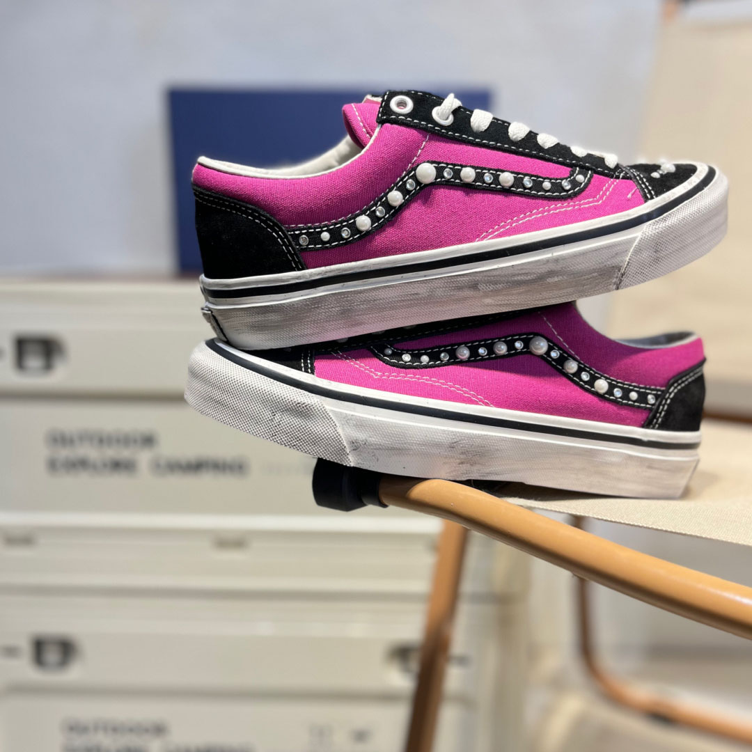 Vans Premium Old Skool Shoes - FashionPlug
