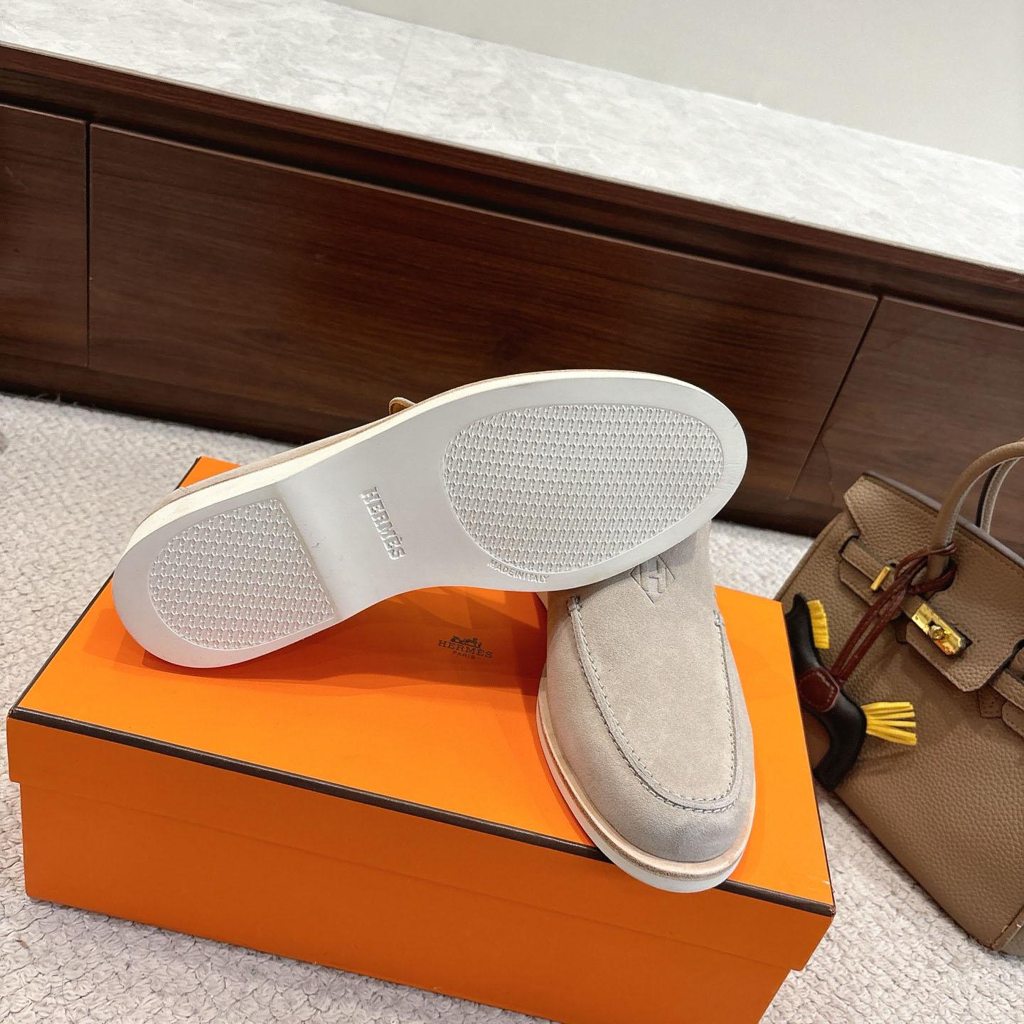 Hermes Low Loafer - FashionPlug