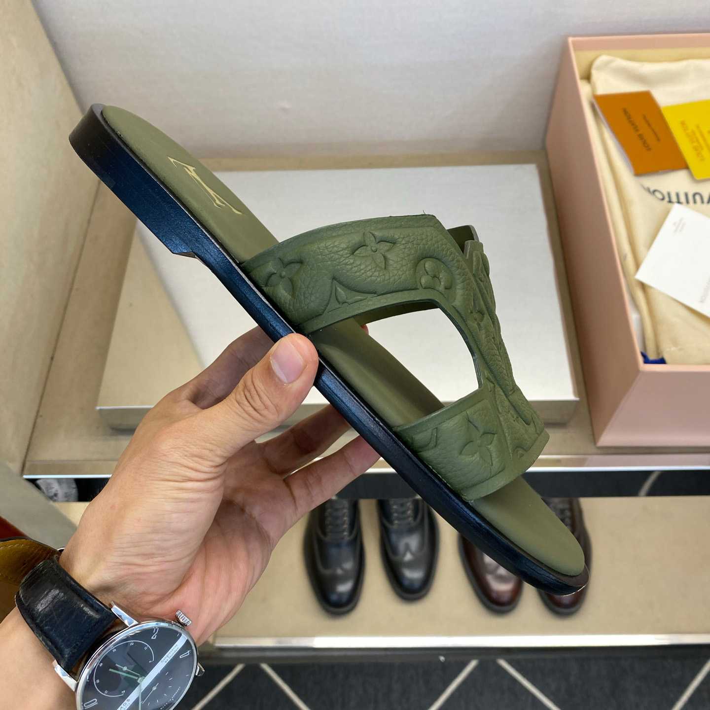 Louis Vuitton LV Oasis Mule    - FashionPlug