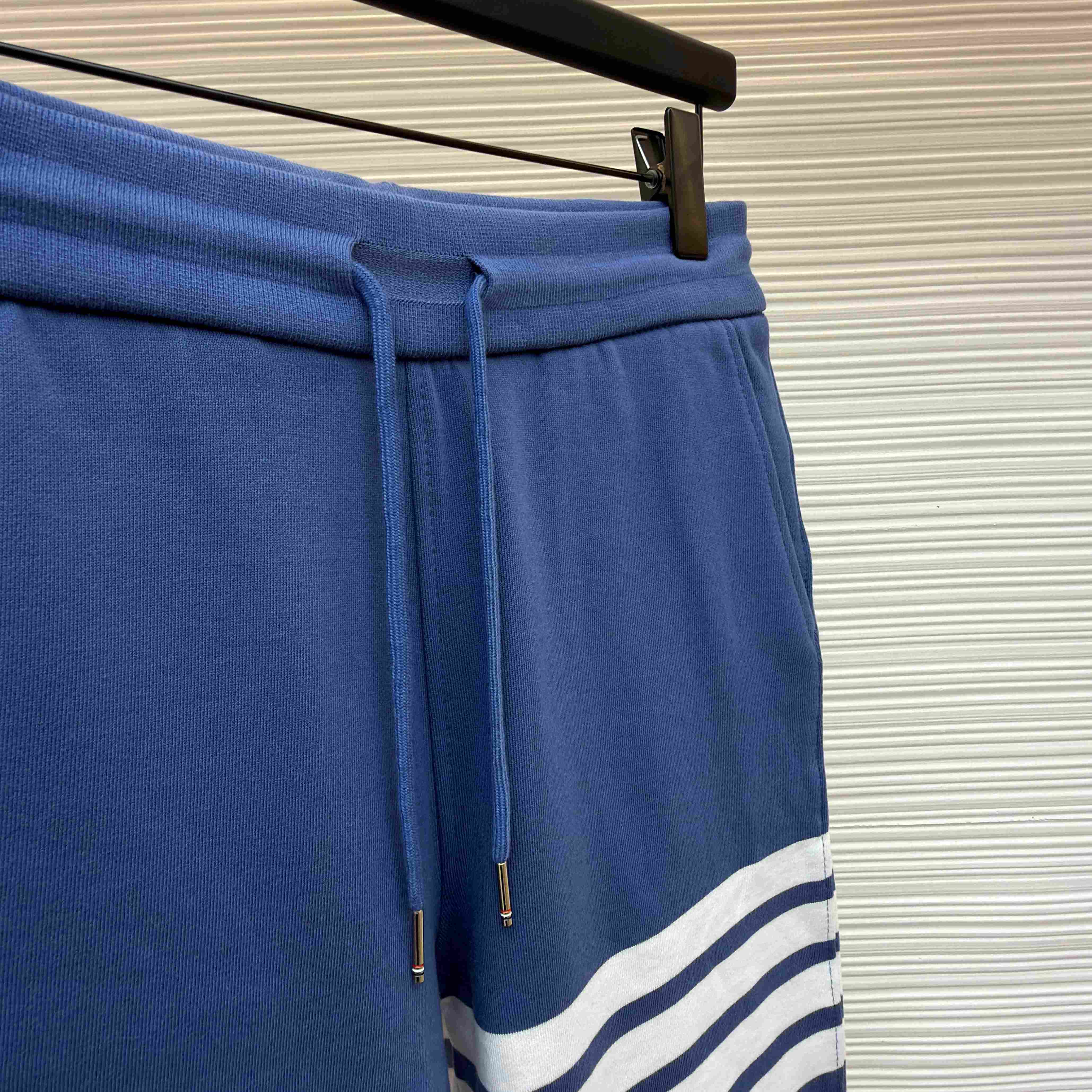 Thom Browne Classic Loopback 4-Bar Sweat Shorts - FashionPlug