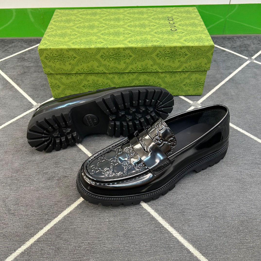 Gucci Web Striped Trim Loafers - FashionPlug