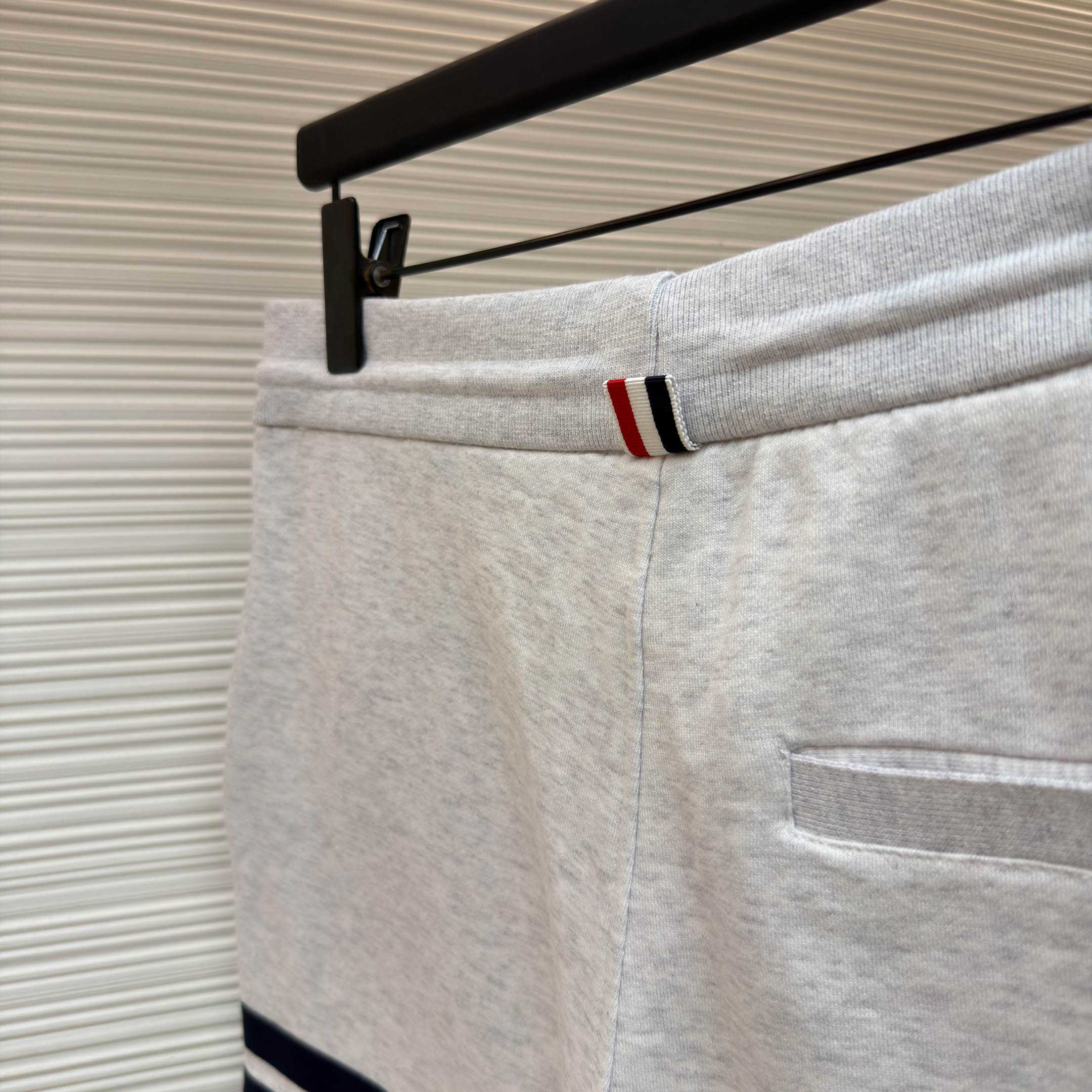 Thom Browne Classic Loopback 4-Bar Sweat Shorts - FashionPlug