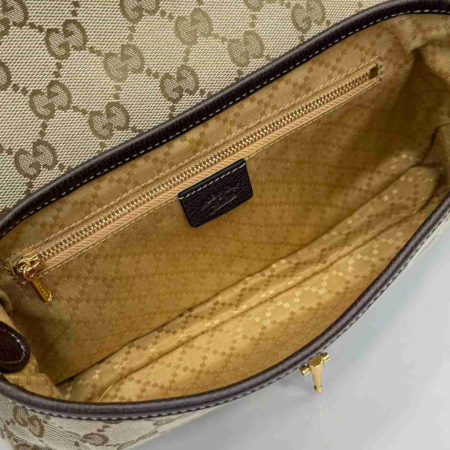 Gucci Aperitivo Medium Shoulder Bag  866720 - FashionPlug