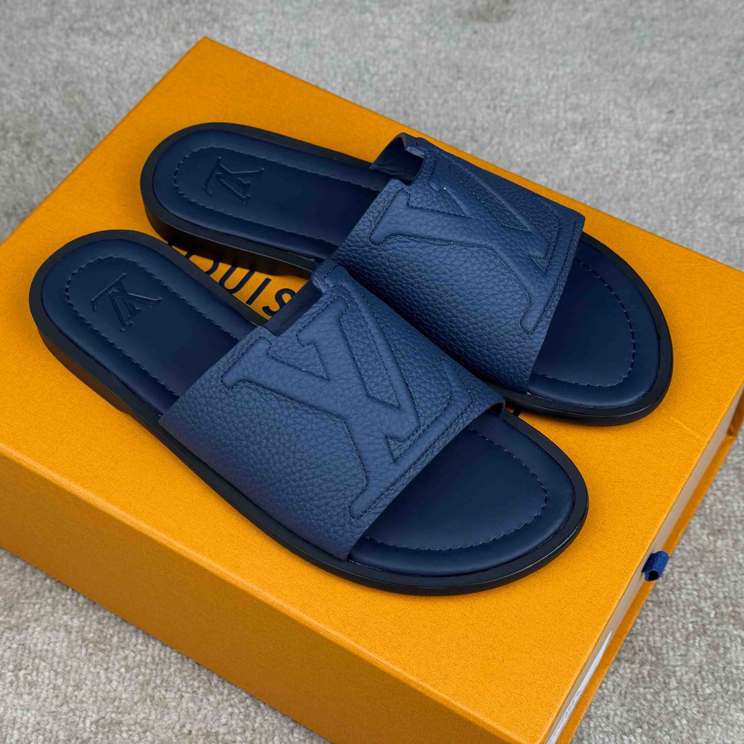 Louis Vuitton LV Portofino Mule   1AJVCC - FashionPlug