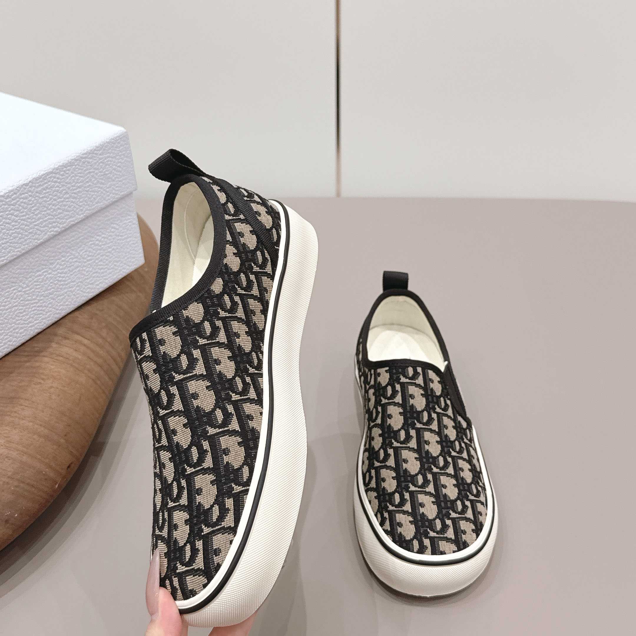 Dior Saltwind Slip-On Sneaker - FashionPlug