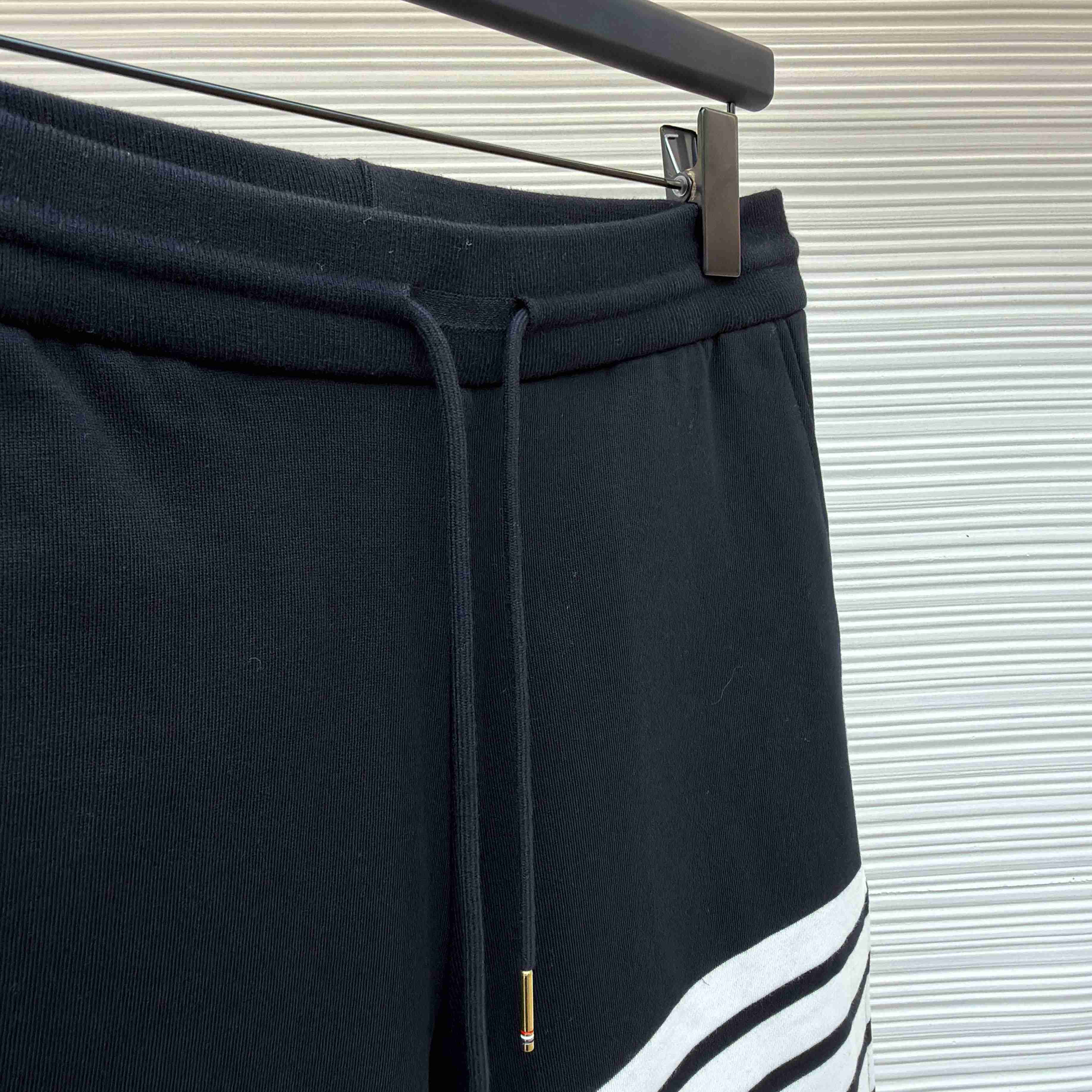 Thom Browne Classic Loopback 4-Bar Sweat Shorts - FashionPlug