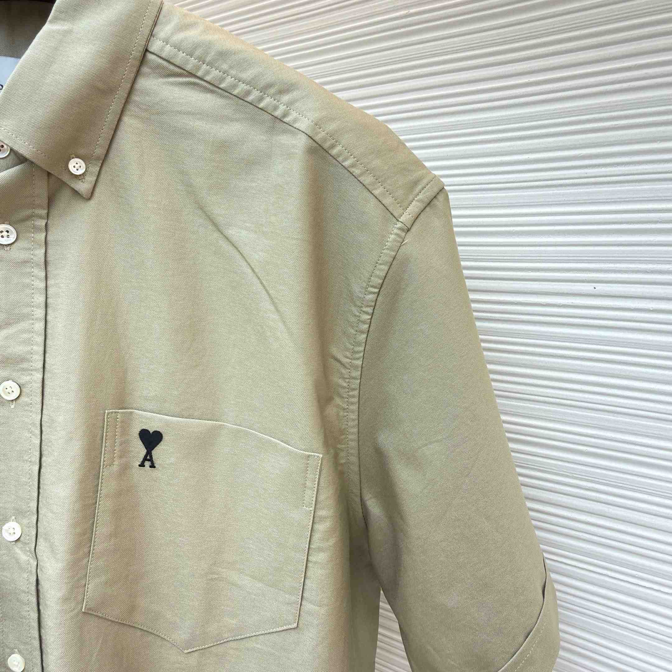 AMI Paris Ami Button-Down Short-Sleeve Shirt - FashionPlug