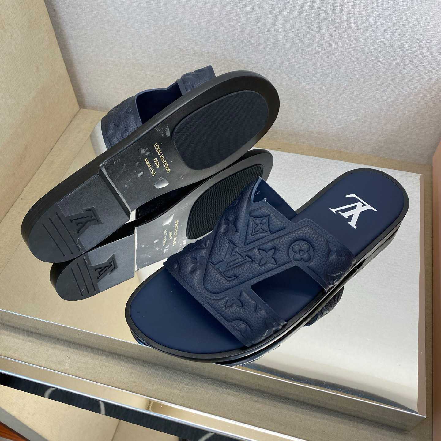 Louis Vuitton LV Oasis Mule    - FashionPlug