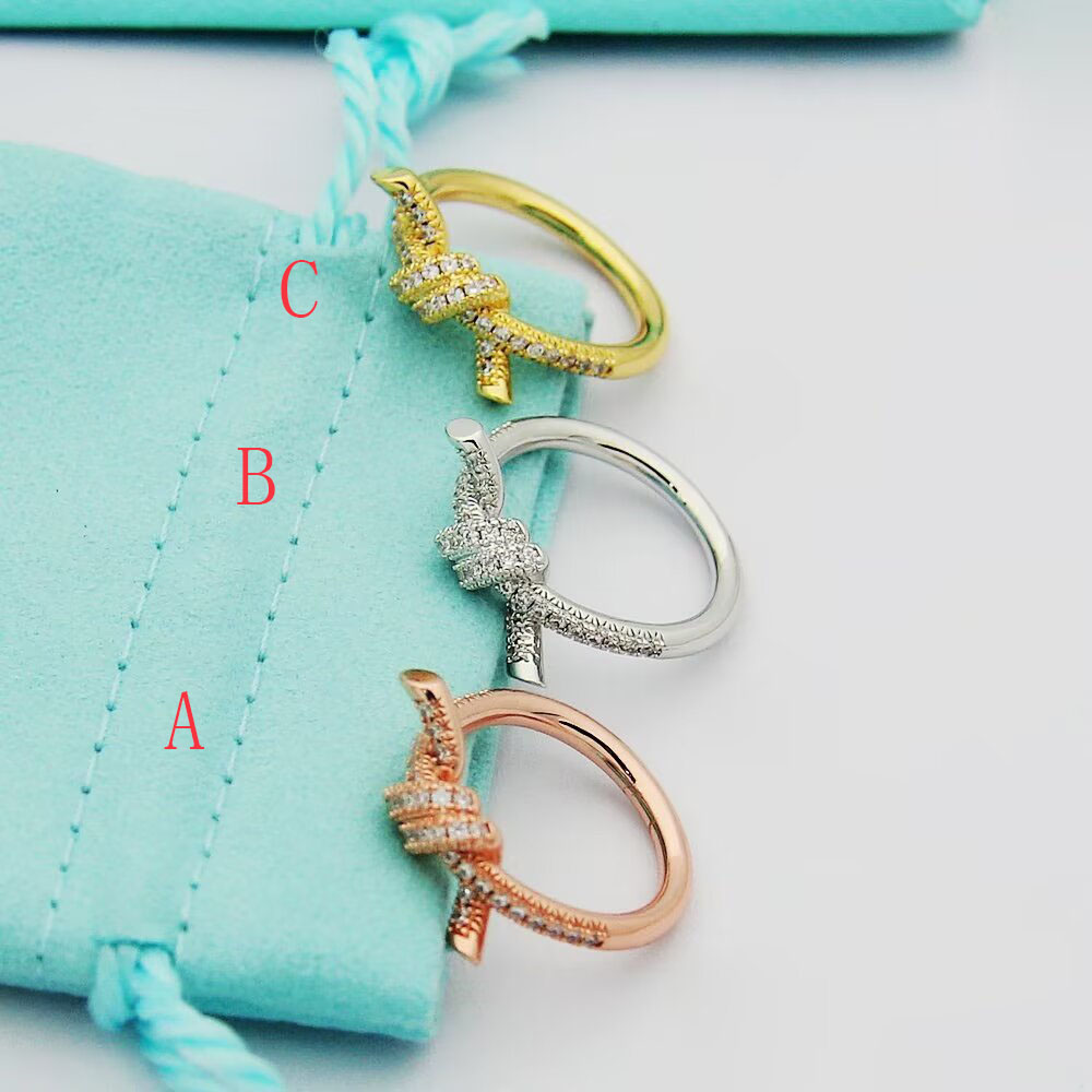 Tiffany Knot - FashionPlug