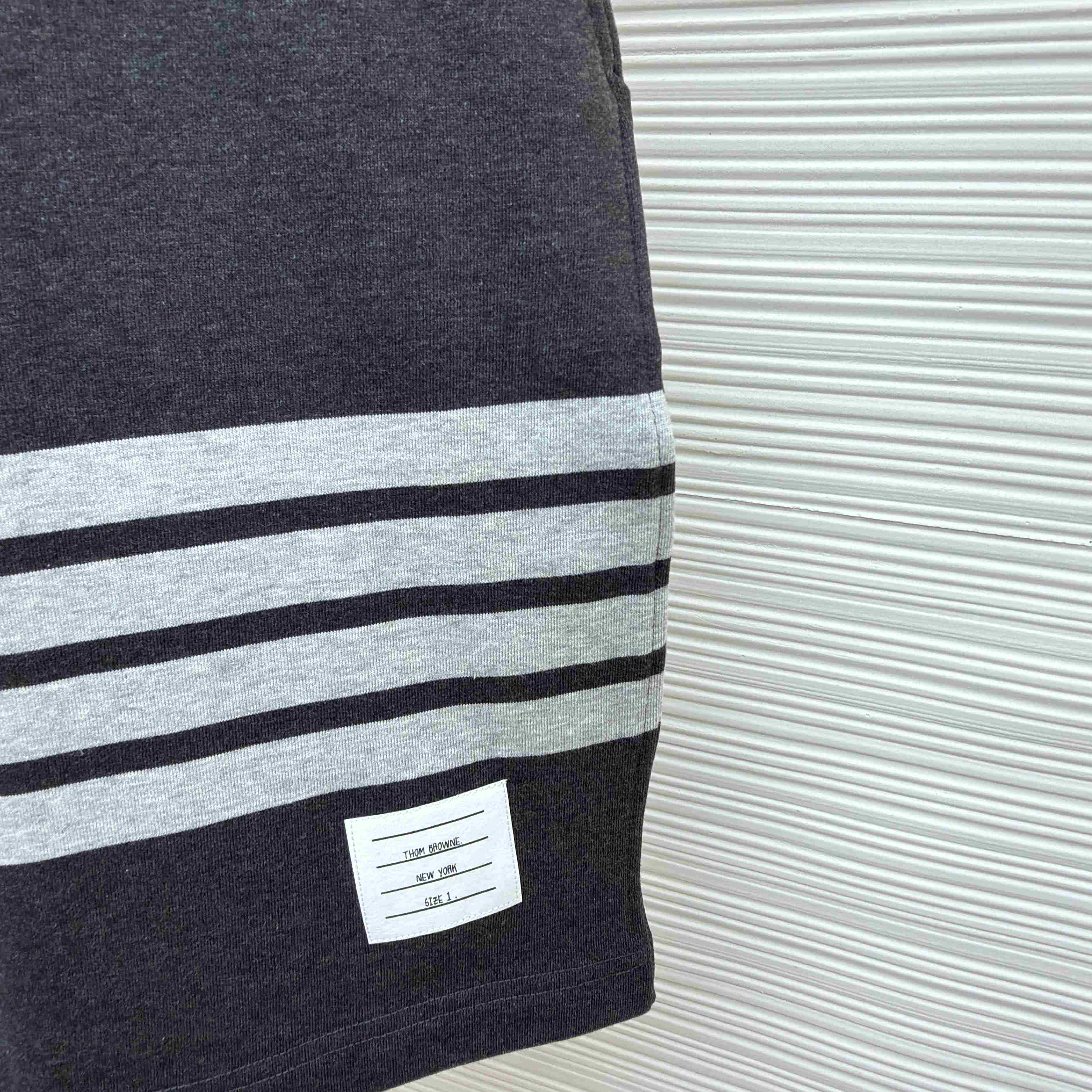 Thom Browne Classic Loopback 4-Bar Sweat Shorts - FashionPlug