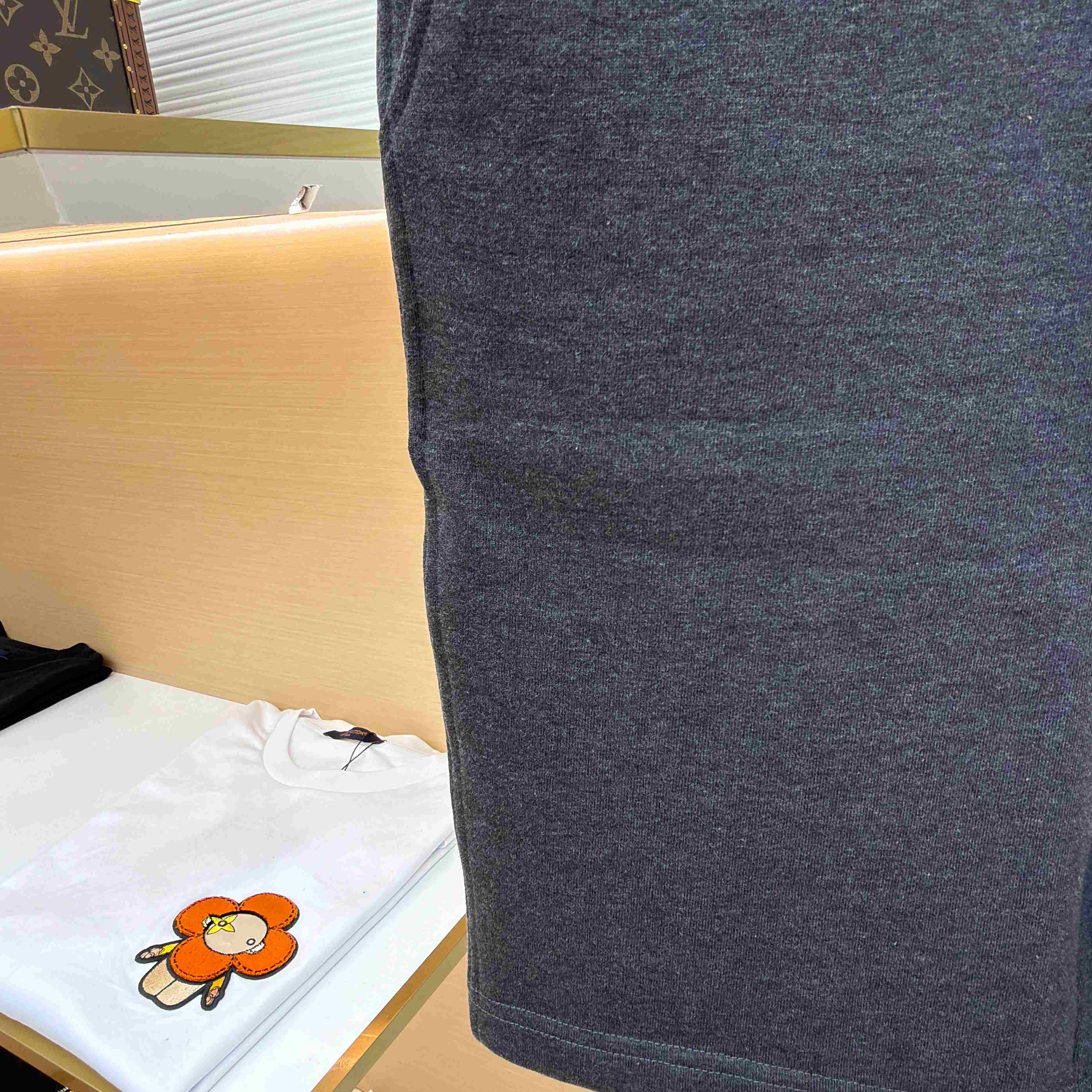 Thom Browne Classic Loopback 4-Bar Sweat Shorts - FashionPlug