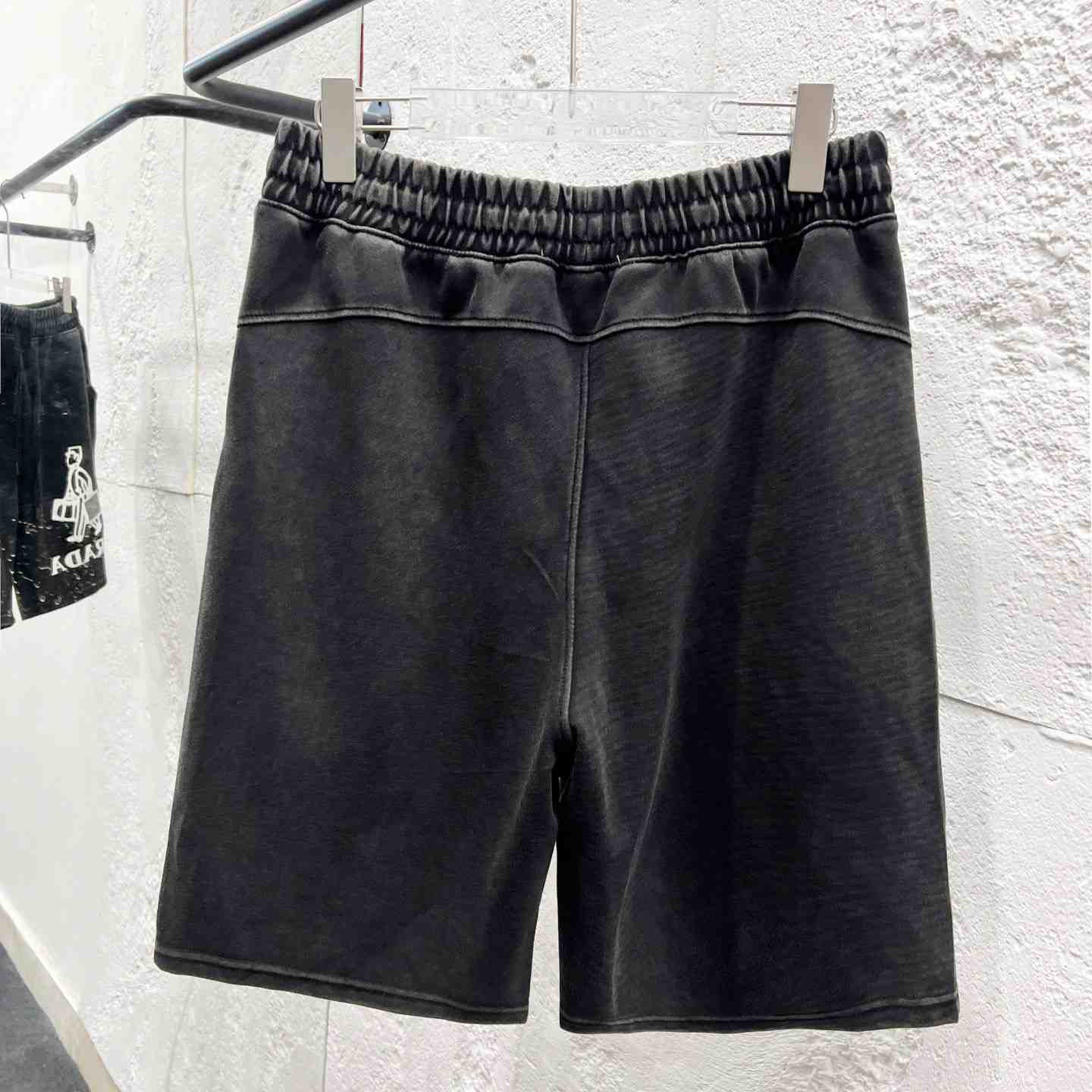 Prada Shorts    - FashionPlug