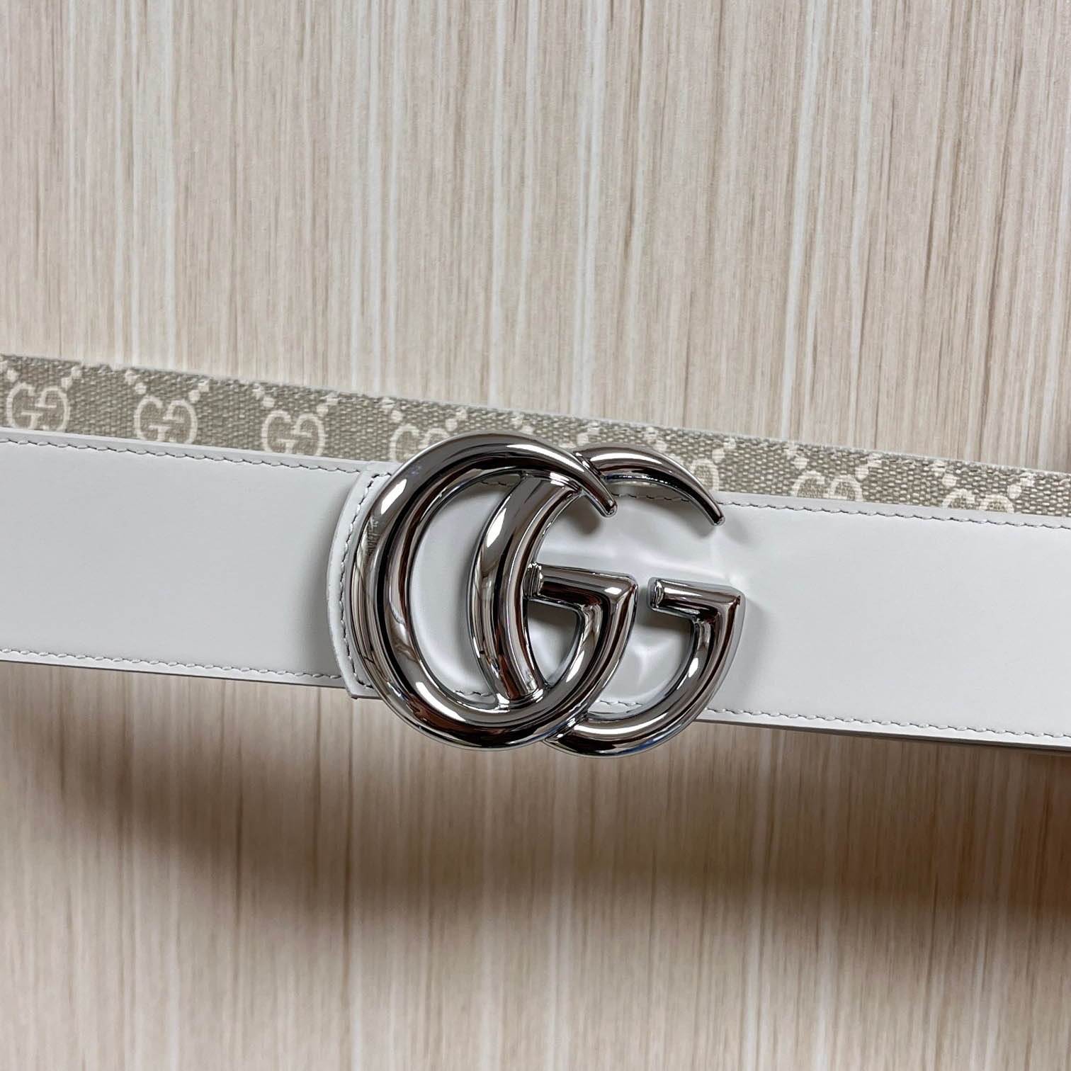 Gucci Reversible GG Marmont Belt - FashionPlug