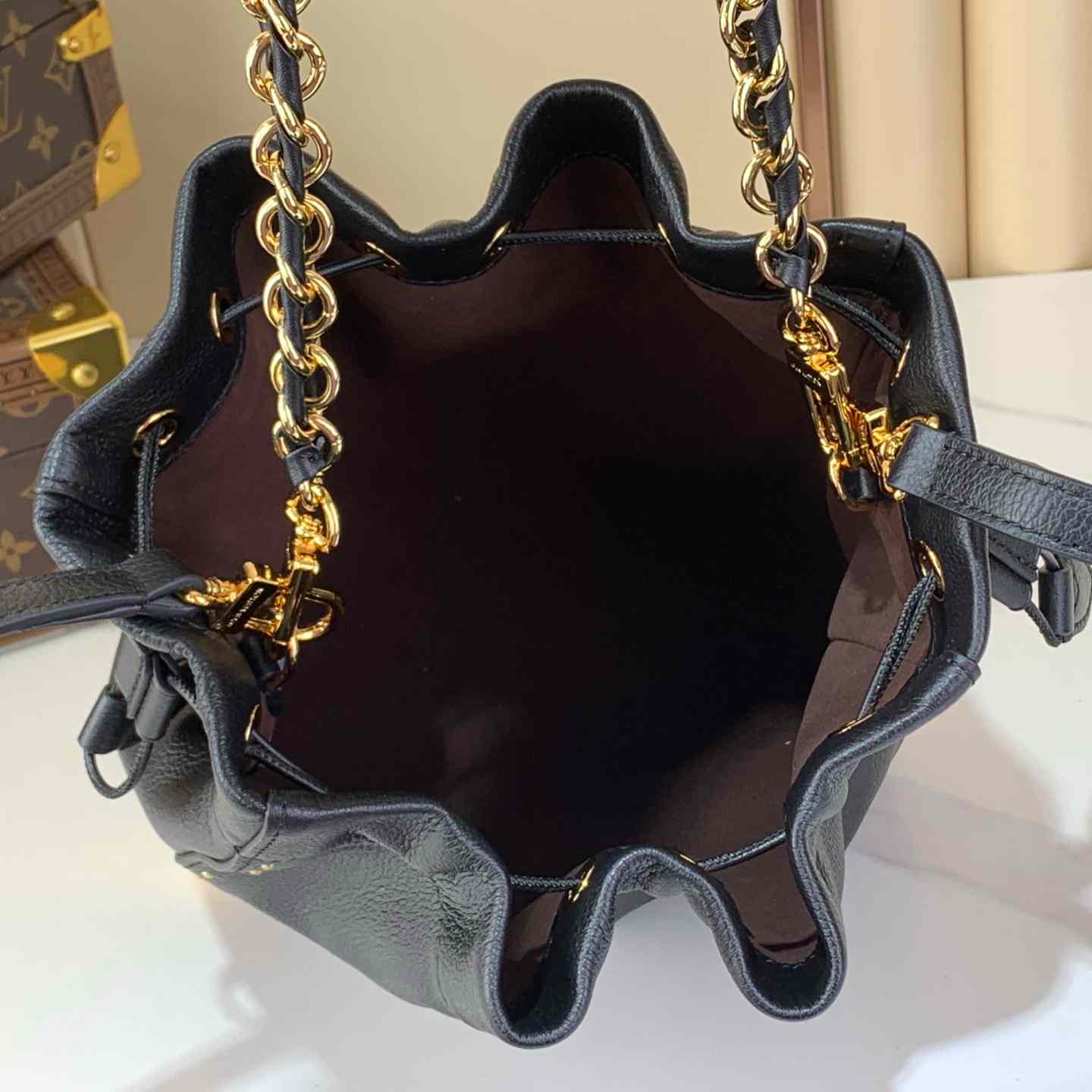 Louis Vuitton Noé Trunk M29391 - FashionPlug