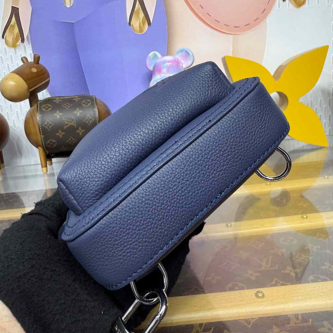 Louis Vuitton Avenue Slingbag PM   M15269 - FashionPlug