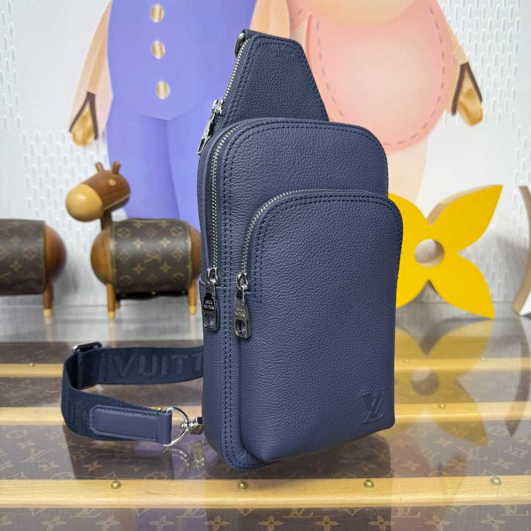 Louis Vuitton Avenue Slingbag PM   M15269 - FashionPlug