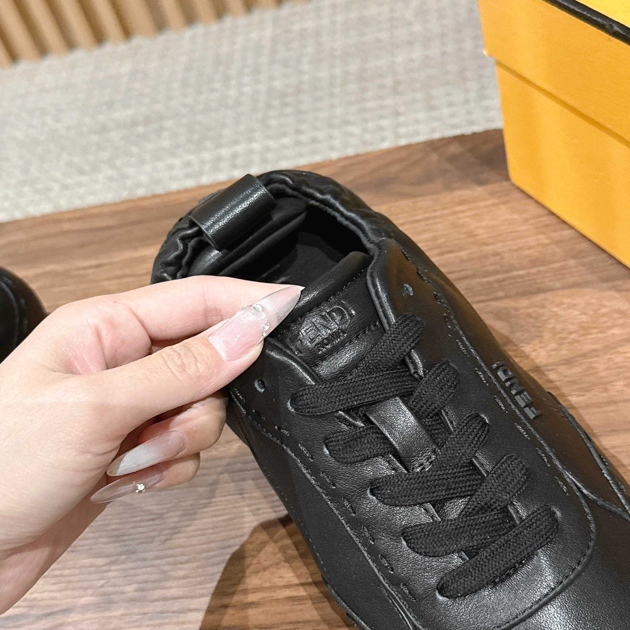 Fendi Black Leather Low-Tops Sneakers - FashionPlug