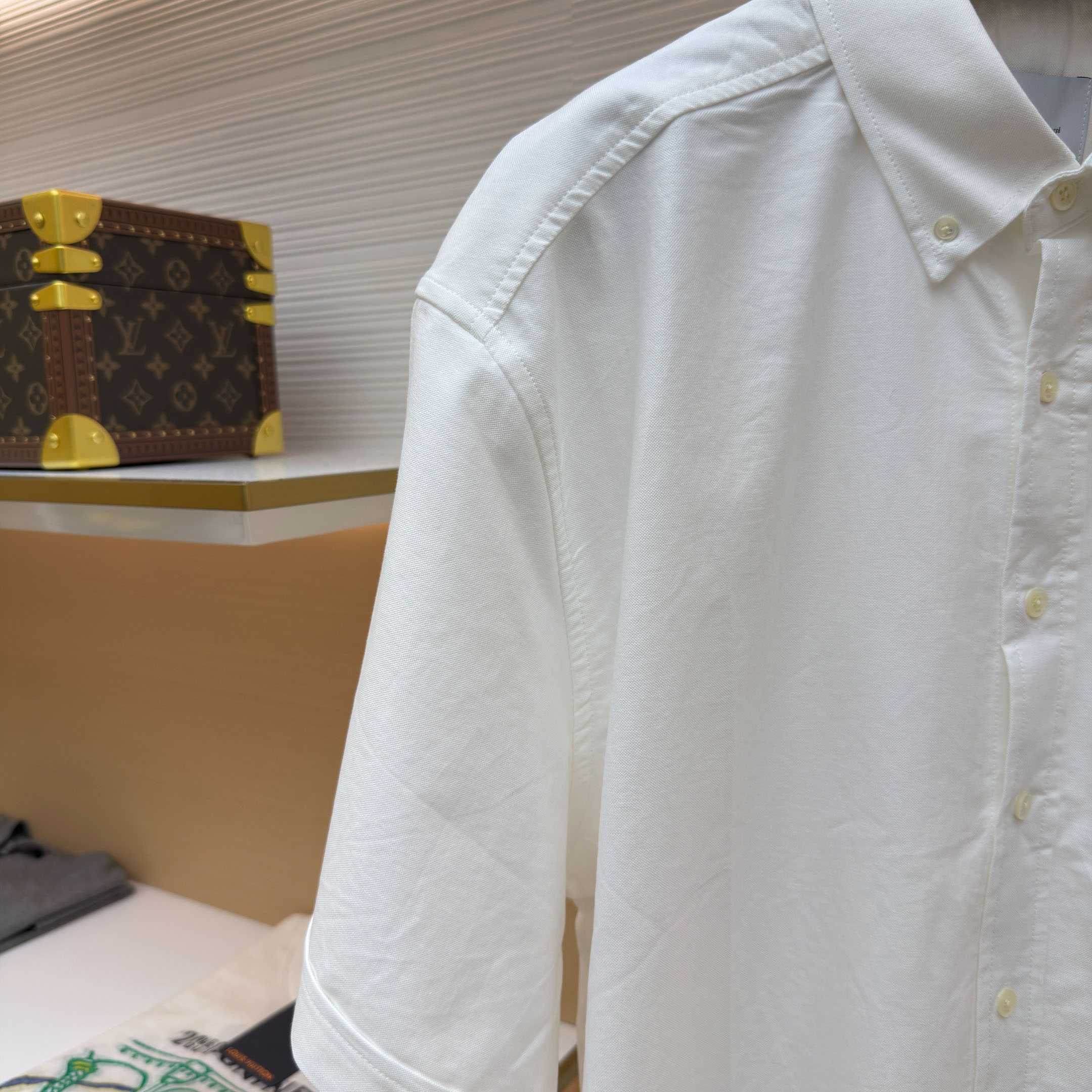AMI Paris Ami Button-Down Short-Sleeve Shirt - FashionPlug