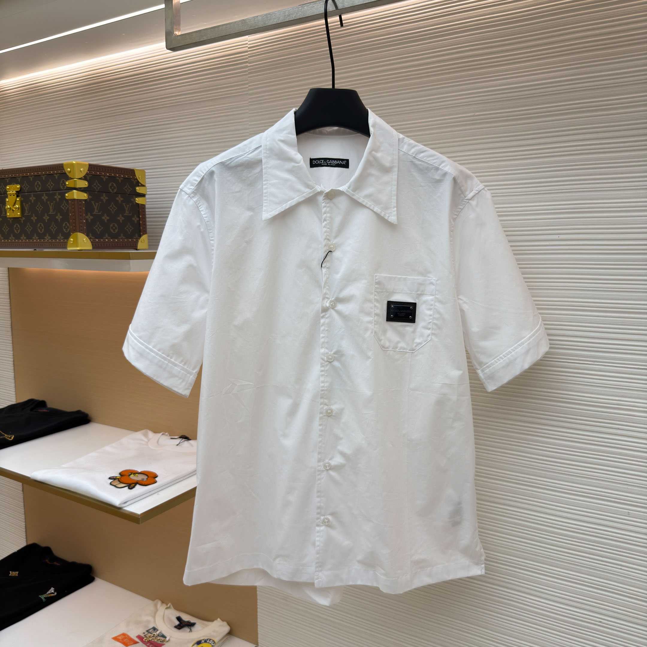 Dolce & Gabbana Logo Plaque Cotton Short Sleeved Shirt - FashionPlug