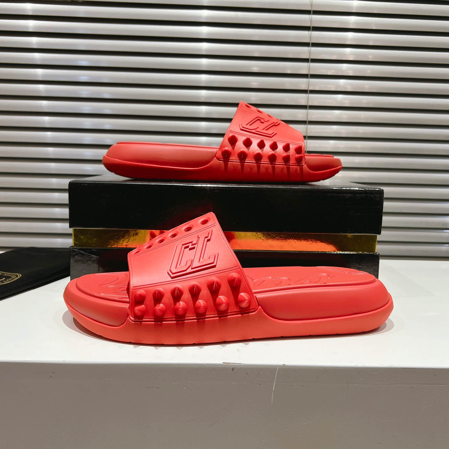 Christian Louboutin Take It Easy Sandals - FashionPlug