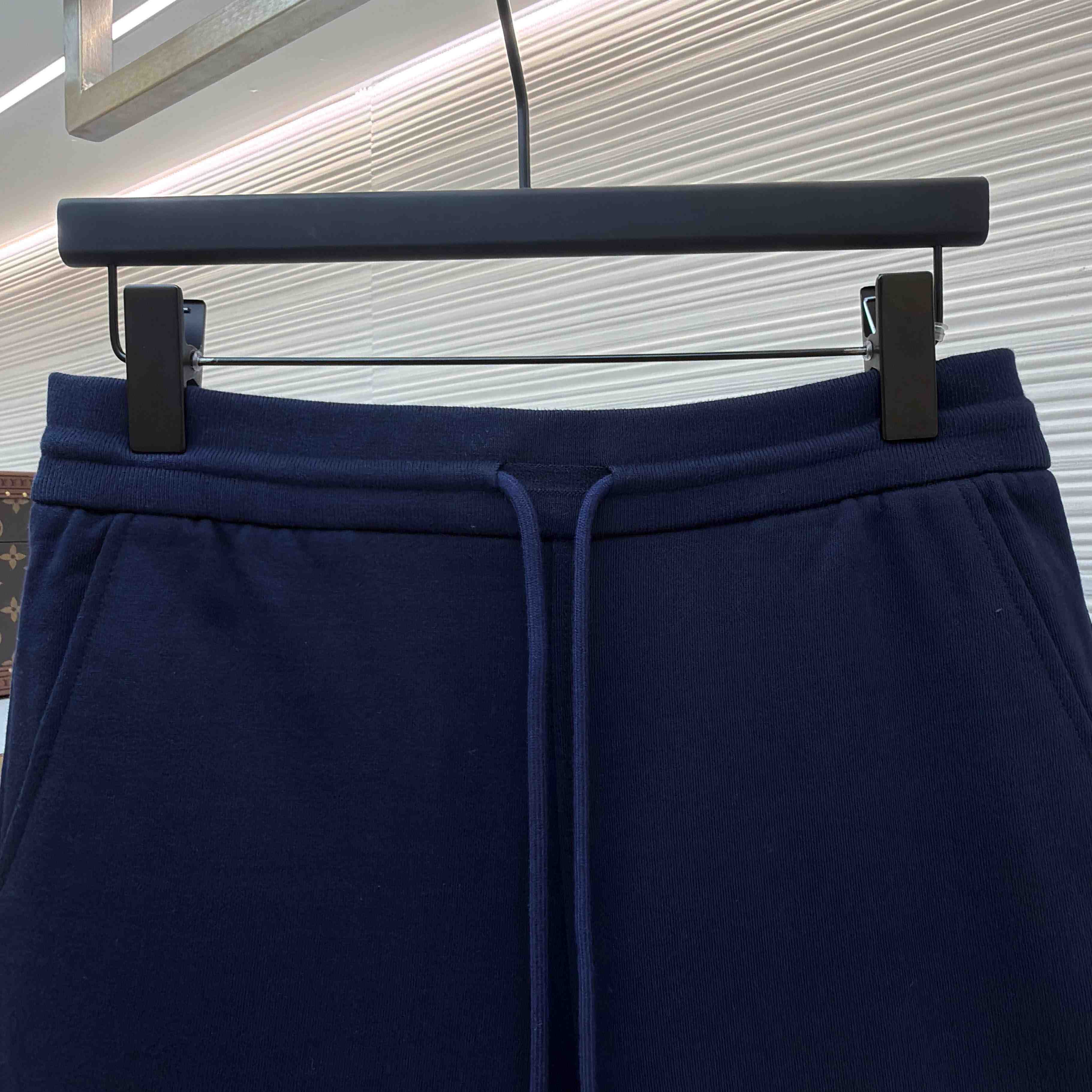 Thom Browne Classic Loopback 4-Bar Sweat Shorts - FashionPlug