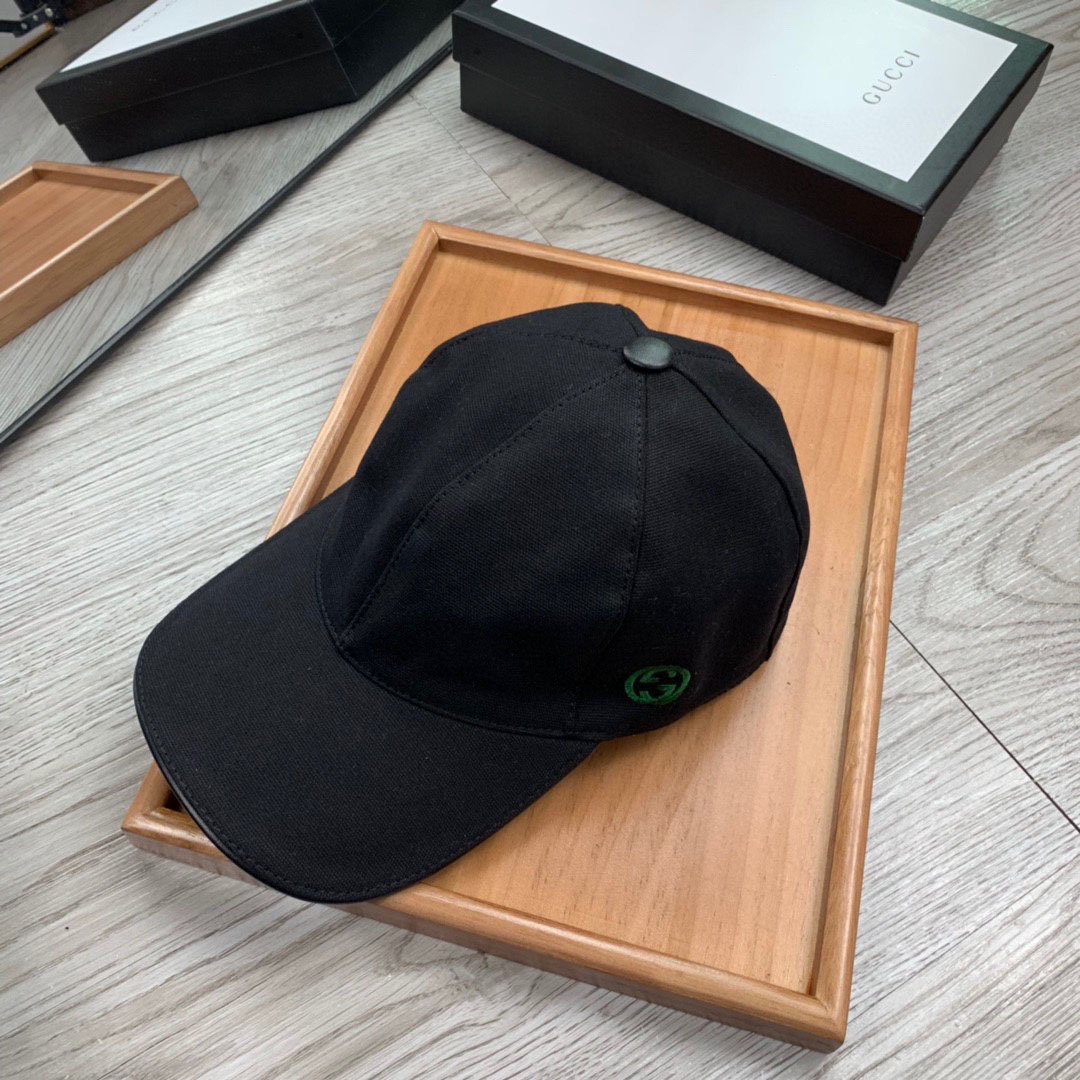 Gucci GG Baseball Hat In Black - FashionPlug